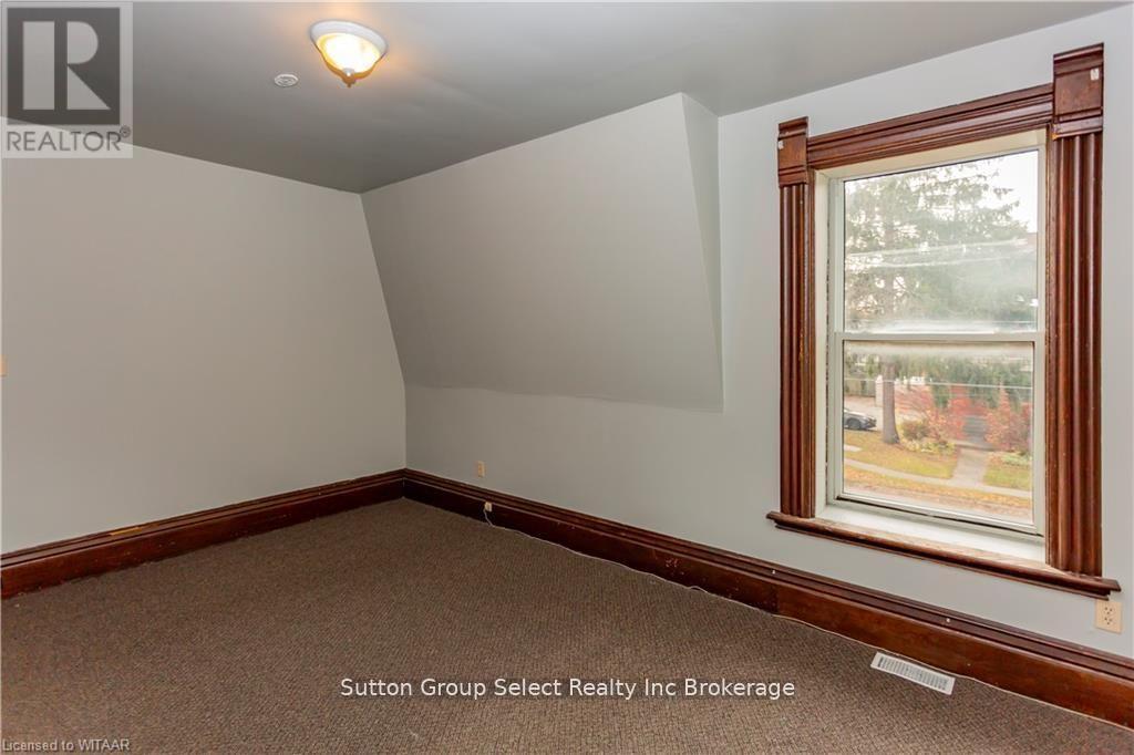 60 Wellington Street N, Woodstock, Ontario  N4S 6P5 - Photo 17 - X12449343