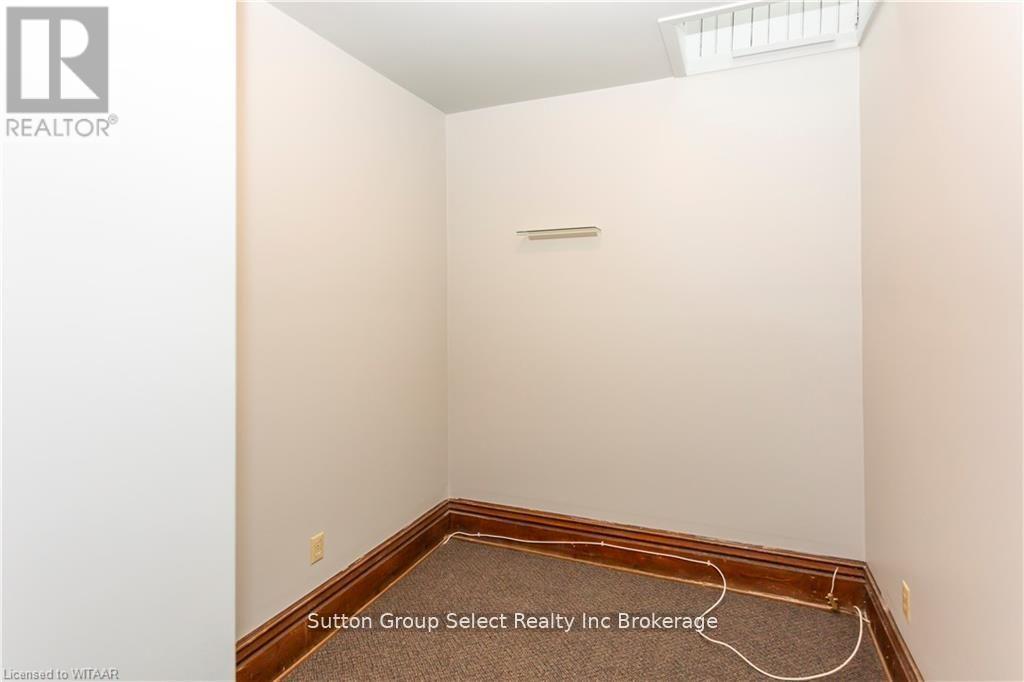 60 Wellington Street N, Woodstock, Ontario  N4S 6P5 - Photo 23 - X12449343