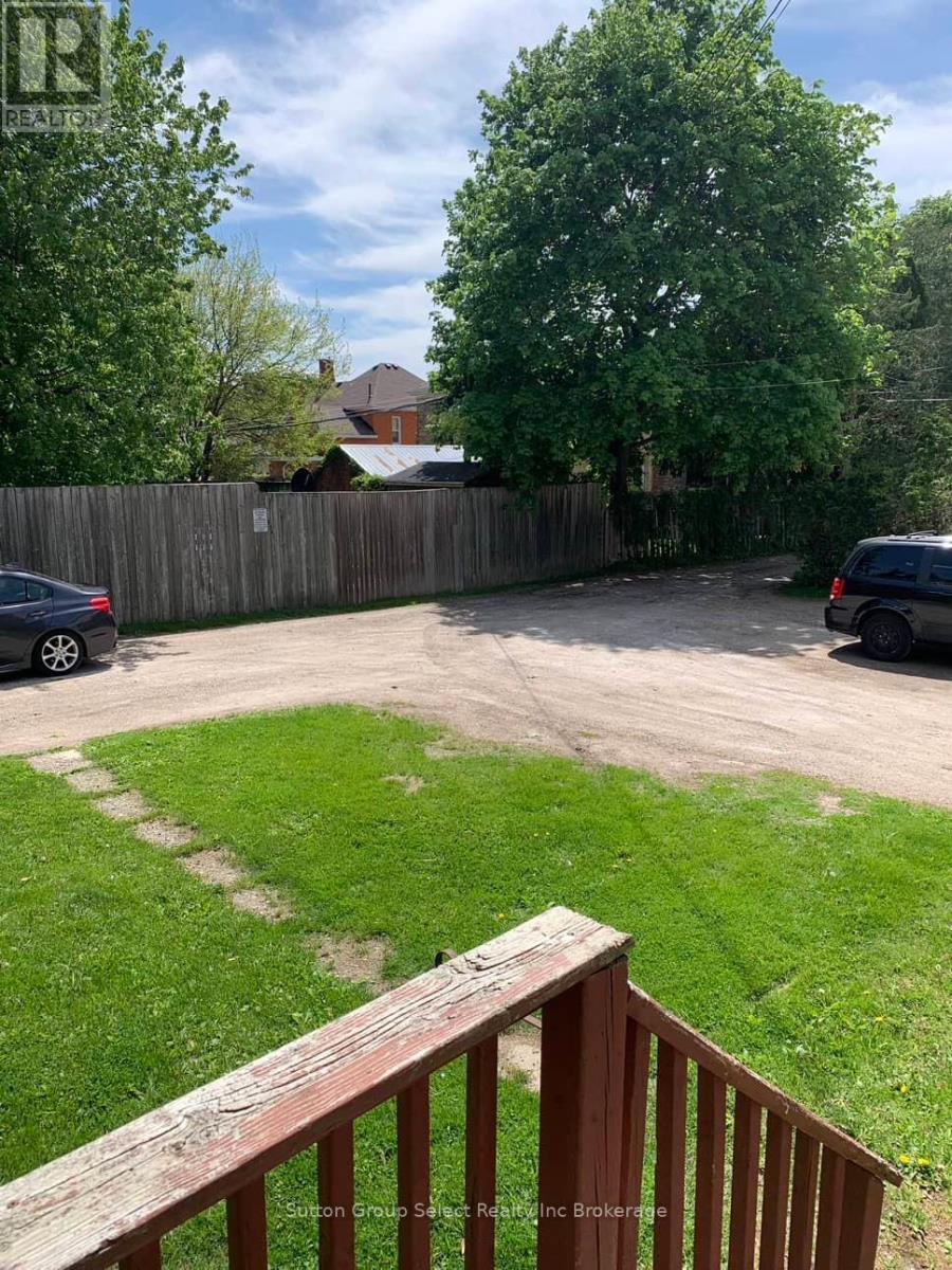 60 Wellington Street N, Woodstock, Ontario  N4S 6P5 - Photo 29 - X12449343