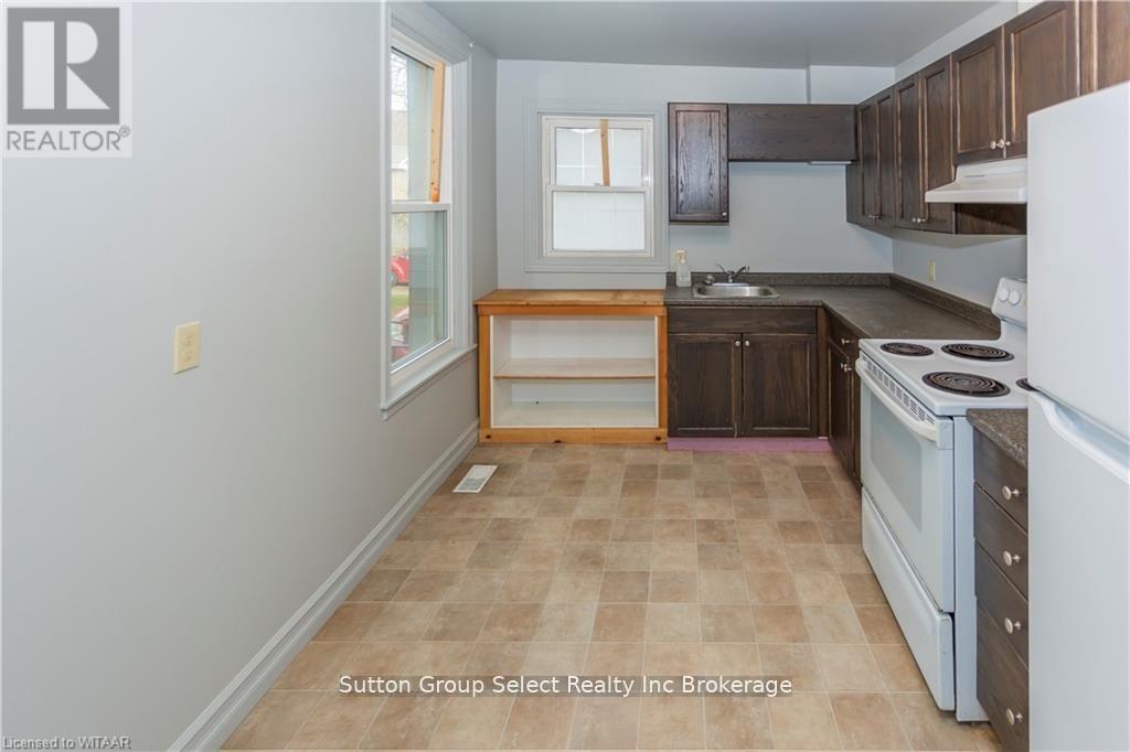 60 Wellington Street N, Woodstock, Ontario  N4S 6P5 - Photo 9 - X12449343
