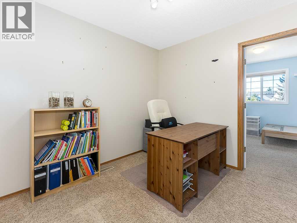 119 Mt Douglas Manor Se, Calgary, Alberta  T2Z 3C8 - Photo 22 - A2262730