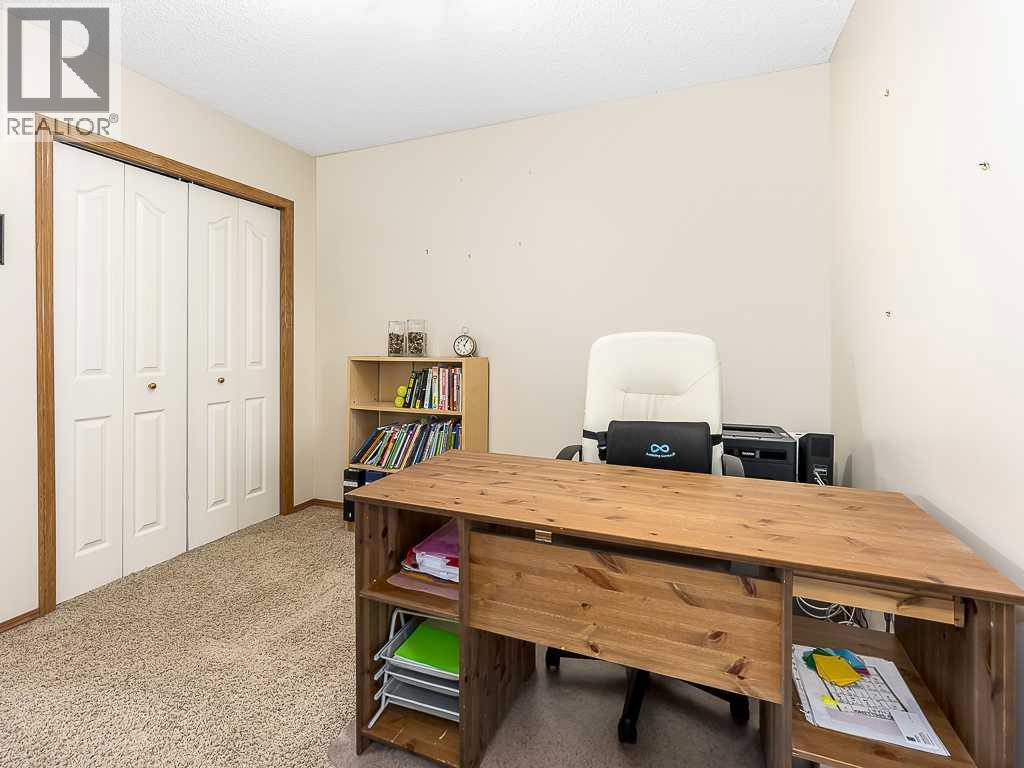 119 Mt Douglas Manor Se, Calgary, Alberta  T2Z 3C8 - Photo 23 - A2262730