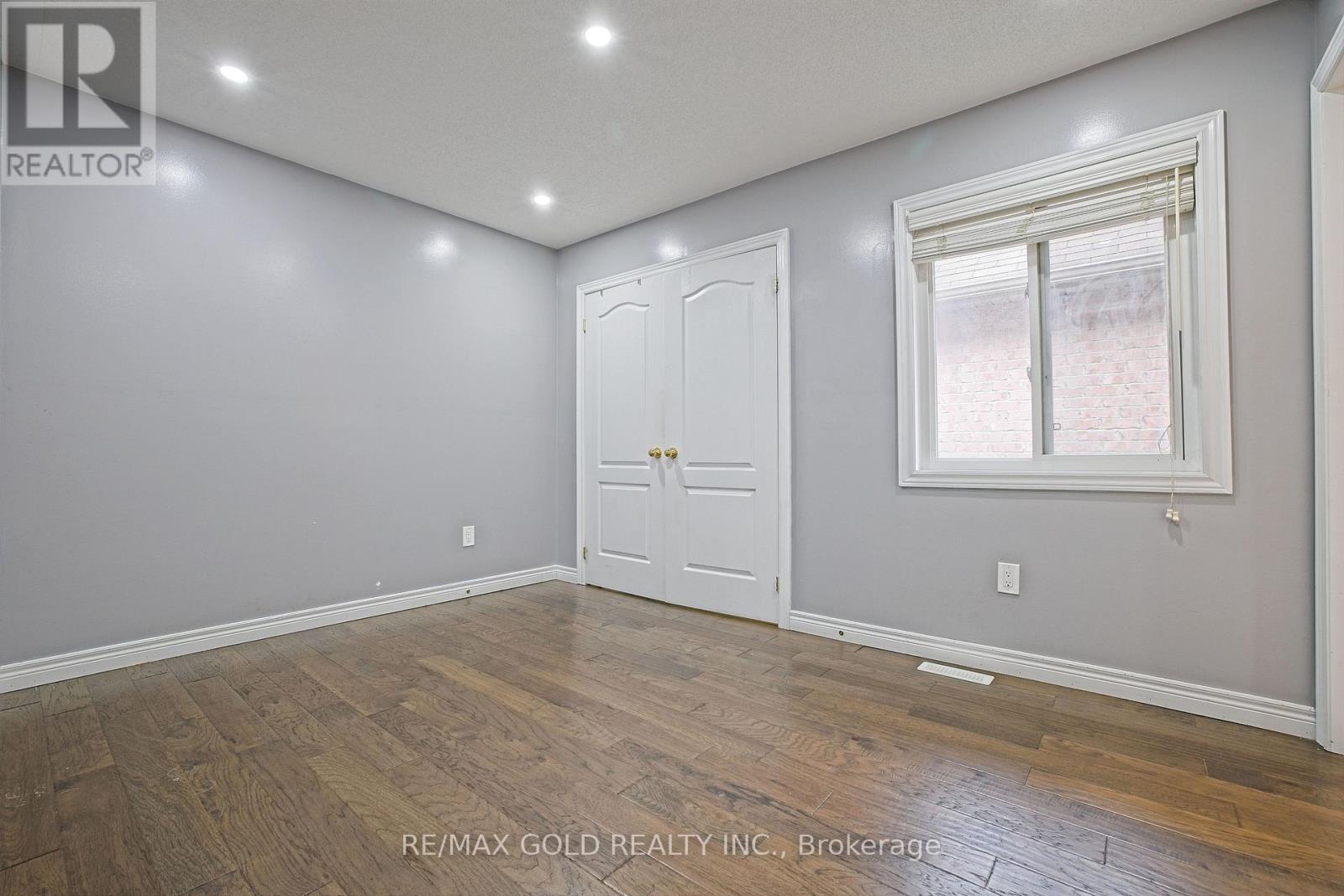 35 Abitibi Lake Drive, Brampton (Sandringham-Wellington), Ontario  L6R 0Y3 - Photo 42 - W12371198