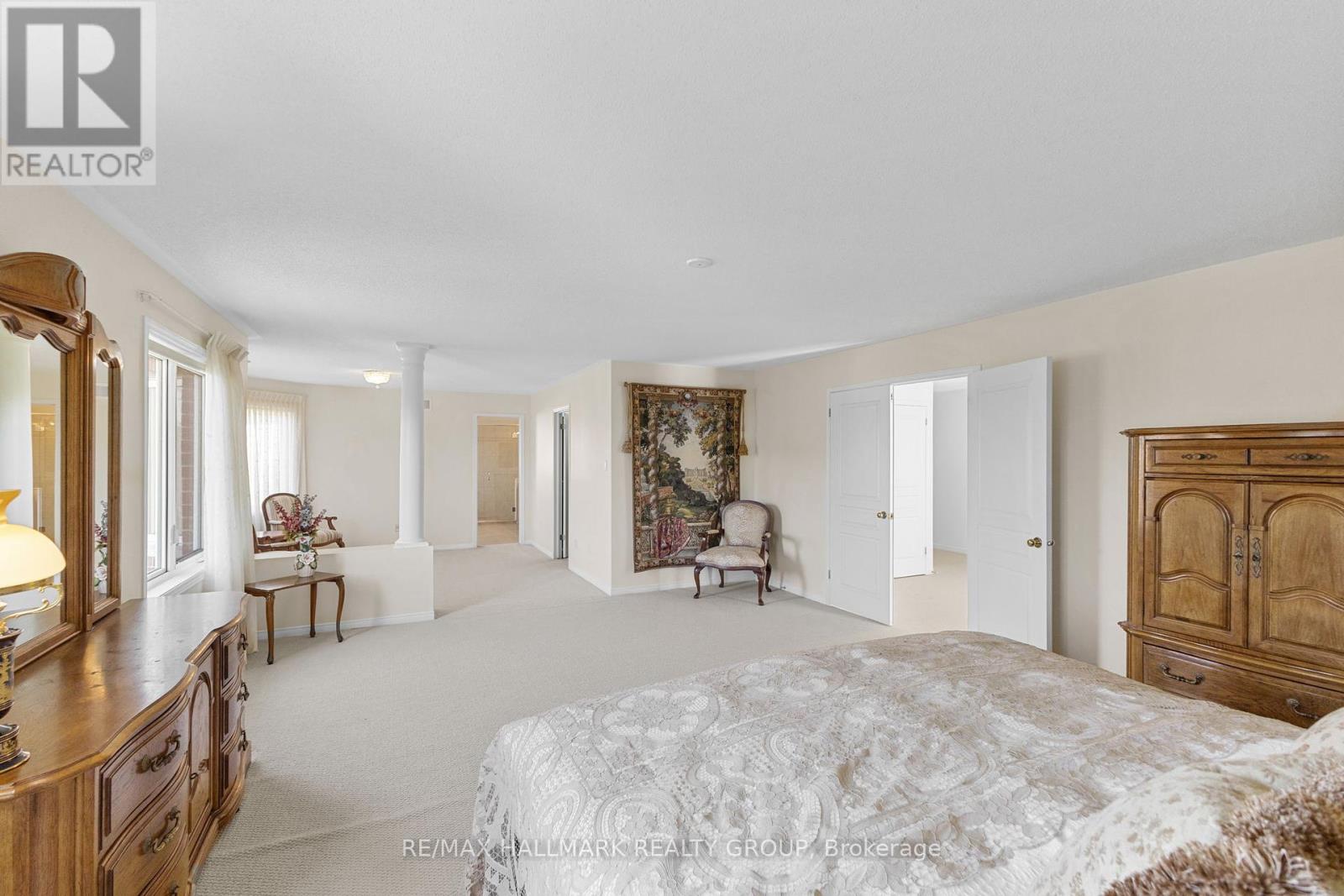 60 Winding Way, Ottawa, Ontario  K2G 6Y6 - Photo 28 - X12449160