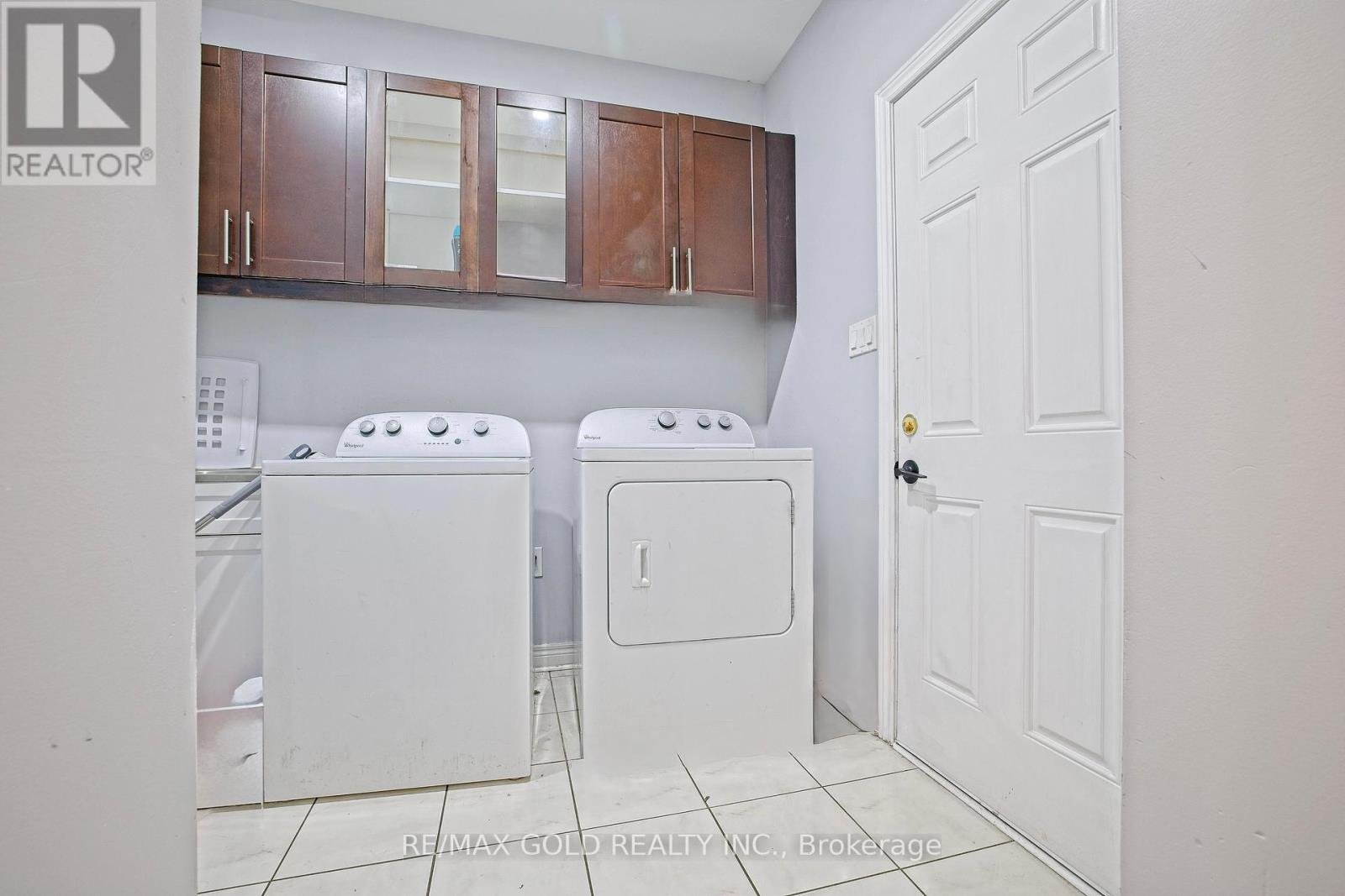 35 Abitibi Lake Drive, Brampton, Ontario  L6R 0Y3 - Photo 20 - W12407455