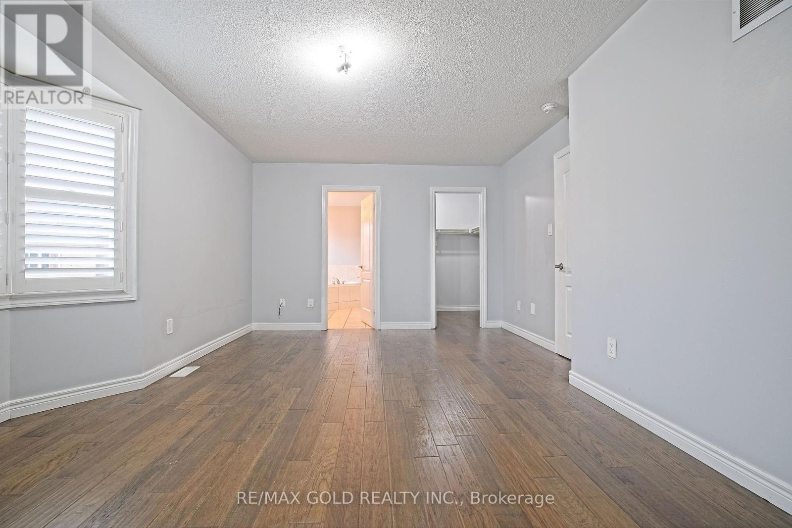 35 Abitibi Lake Drive, Brampton, Ontario  L6R 0Y3 - Photo 27 - W12407455