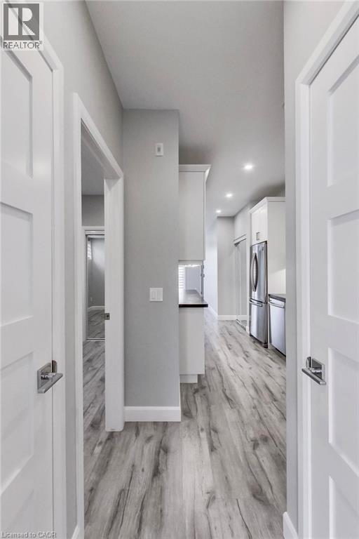 347 Charlton Avenue W Unit# 202, Hamilton, Ontario  L8P 2E6 - Photo 11 - 40776642