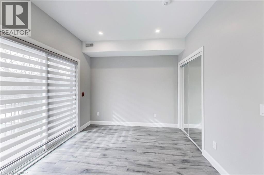 347 Charlton Avenue W Unit# 202, Hamilton, Ontario  L8P 2E6 - Photo 13 - 40776642