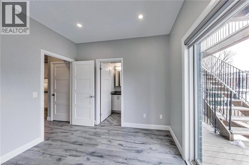 347 Charlton Avenue W Unit# 202, Hamilton, Ontario  L8P 2E6 - Photo 14 - 40776642