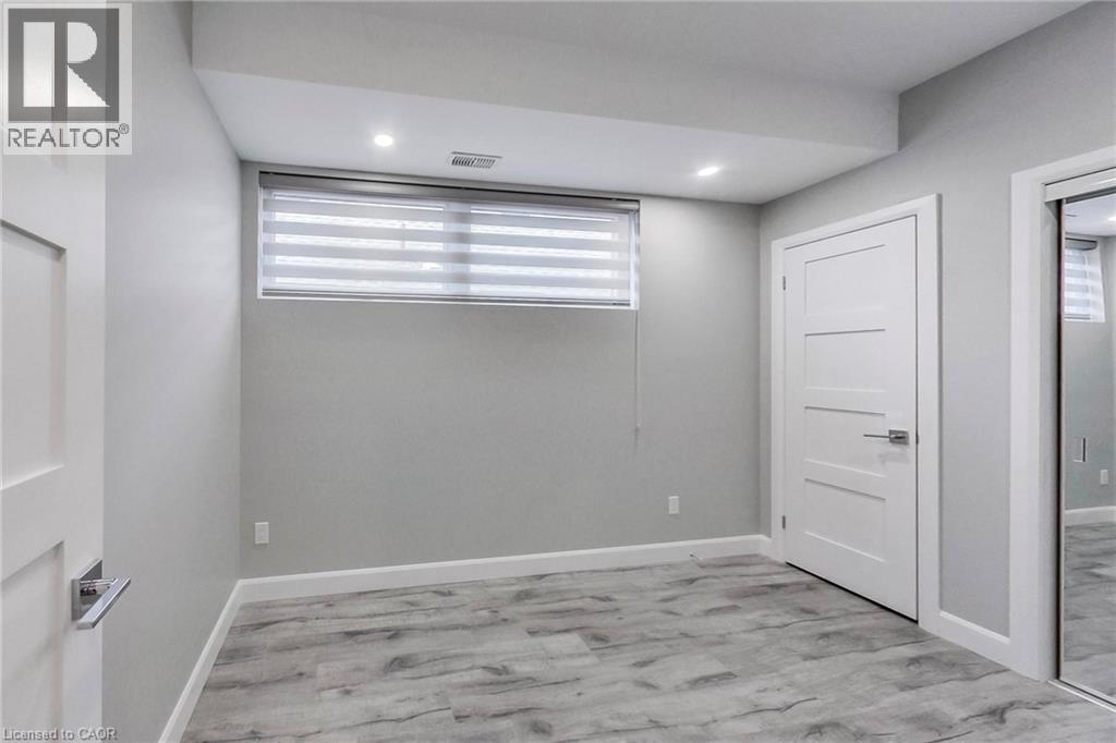 347 Charlton Avenue W Unit# 202, Hamilton, Ontario  L8P 2E6 - Photo 17 - 40776642