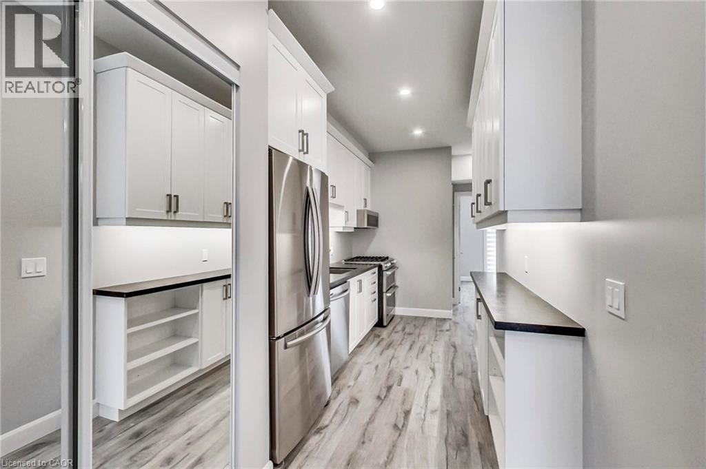 347 Charlton Avenue W Unit# 202, Hamilton, Ontario  L8P 2E6 - Photo 9 - 40776642
