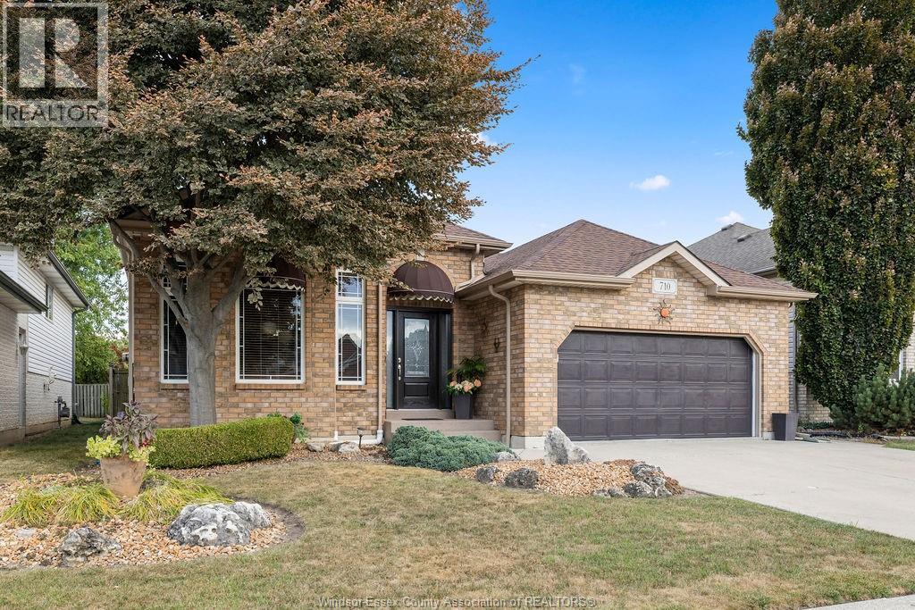 710 Revland Drive, Tecumseh, Ontario  N8N 5B1 - Photo 3 - 25025519