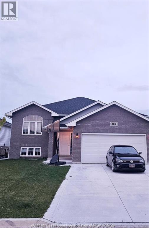 MLS# 25025267: 393 MAGNOLIA LANE, Lakeshore, Canada