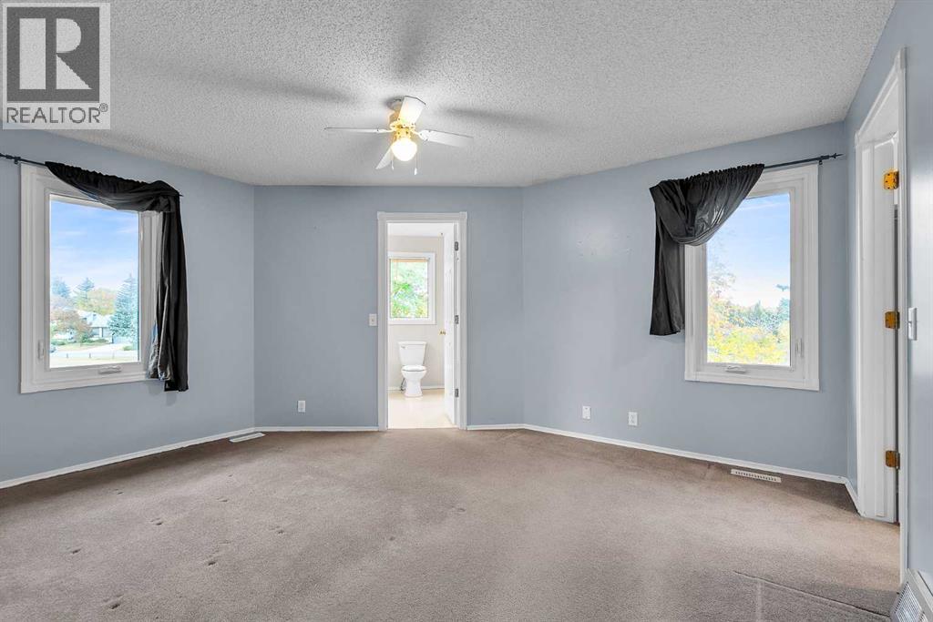 147 Scenic Way Nw, Calgary, Alberta  T3L 1B6 - Photo 16 - A2262120
