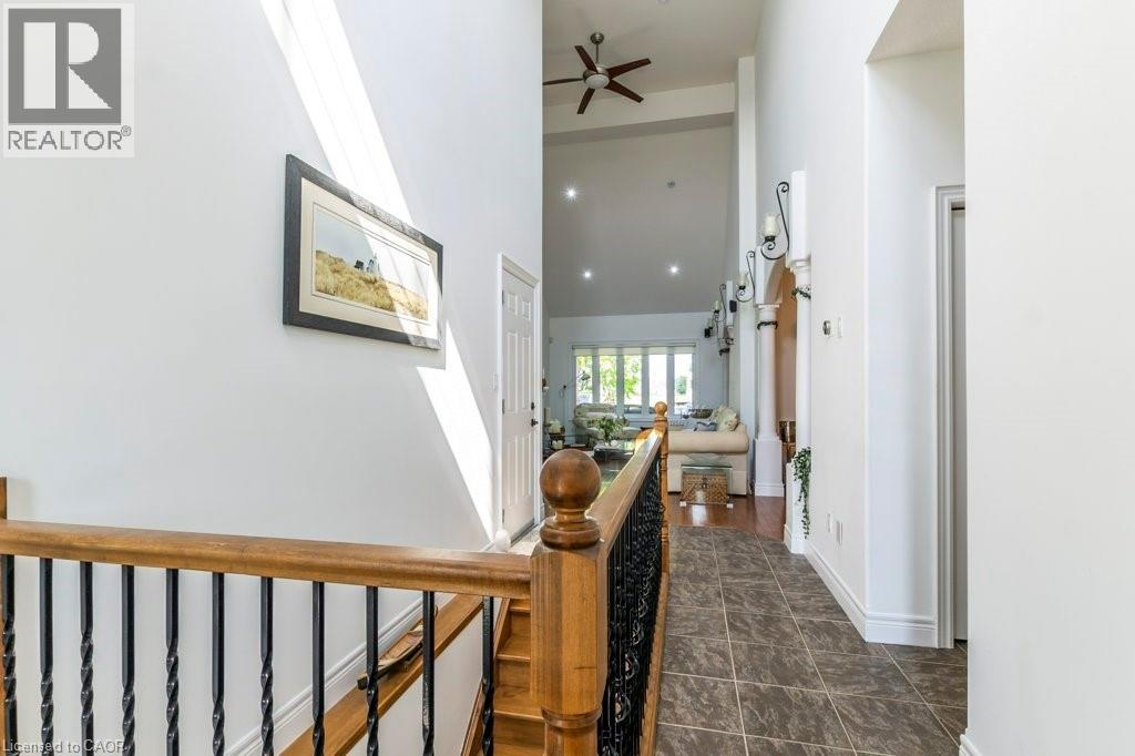 747 Garden Court Crescent, Woodstock, Ontario  N4T 0A3 - Photo 6 - 40777098