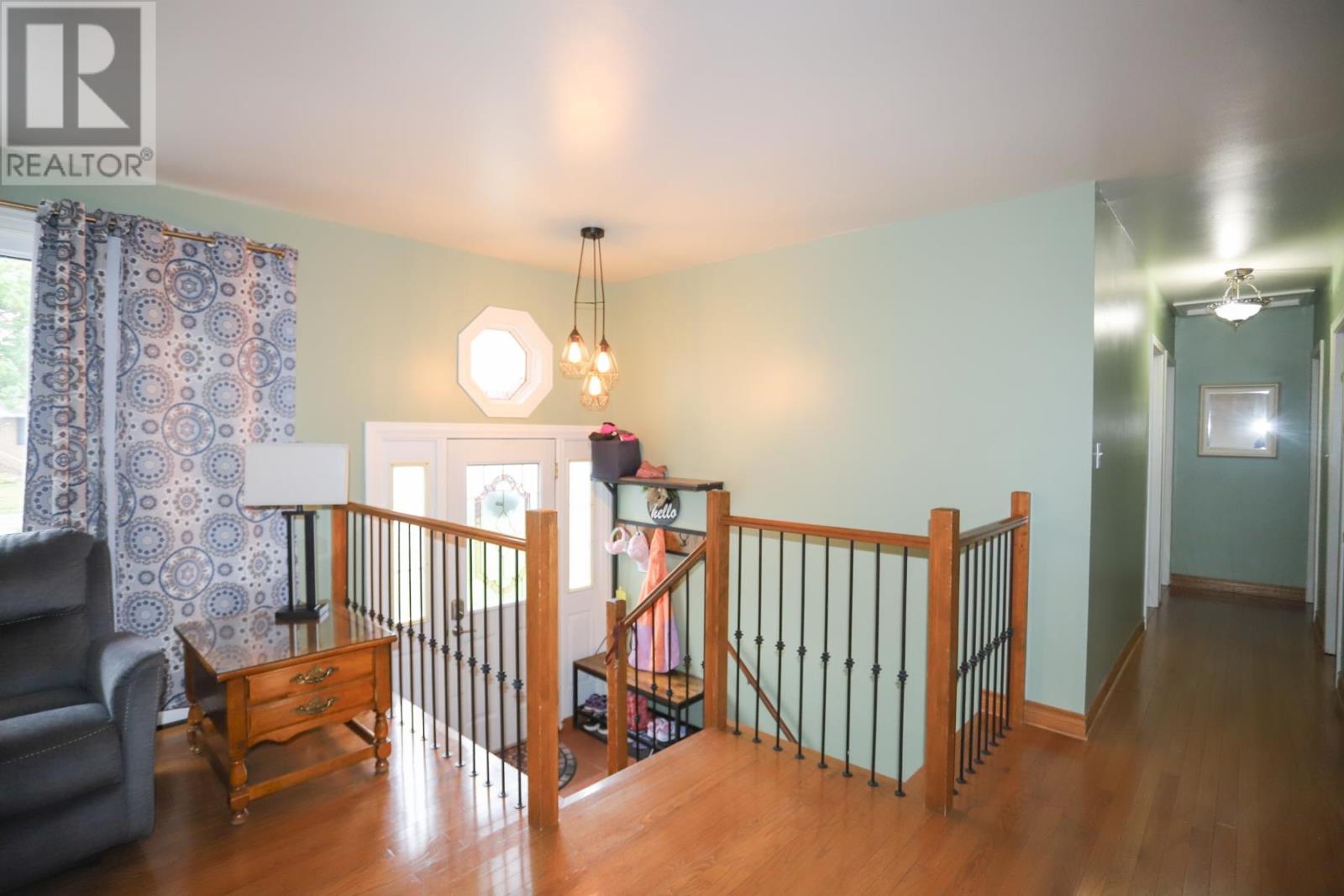 72 Irwin Ave, Sault Ste. Marie, Ontario  P6A 3R1 - Photo 17 - SM252885