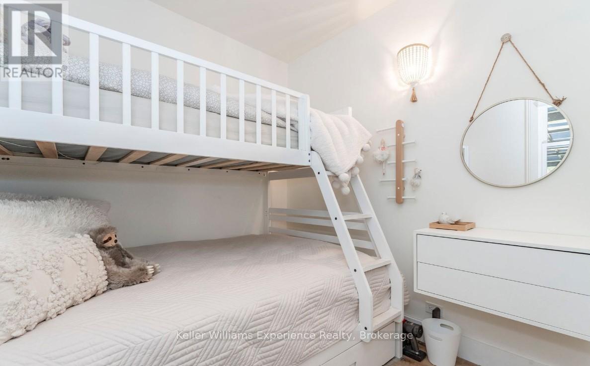 1 Sundown Road, Tiny, Ontario  L0L 2J0 - Photo 18 - S12449335