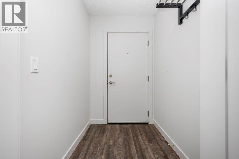 101, 730 5 Street Ne, Calgary, Alberta  T2E 3W8 - Photo 3 - A2259788