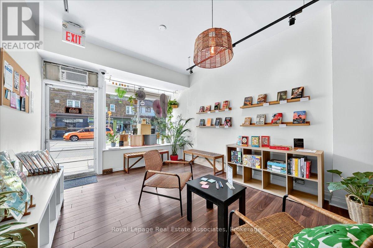 1640 Queen Street W, Toronto, Ontario  M6R 1B2 - Photo 22 - W12449043
