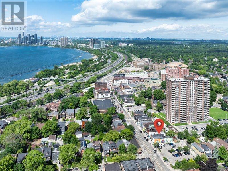 1640 Queen Street W, Toronto, Ontario  M6R 1B2 - Photo 5 - W12449043