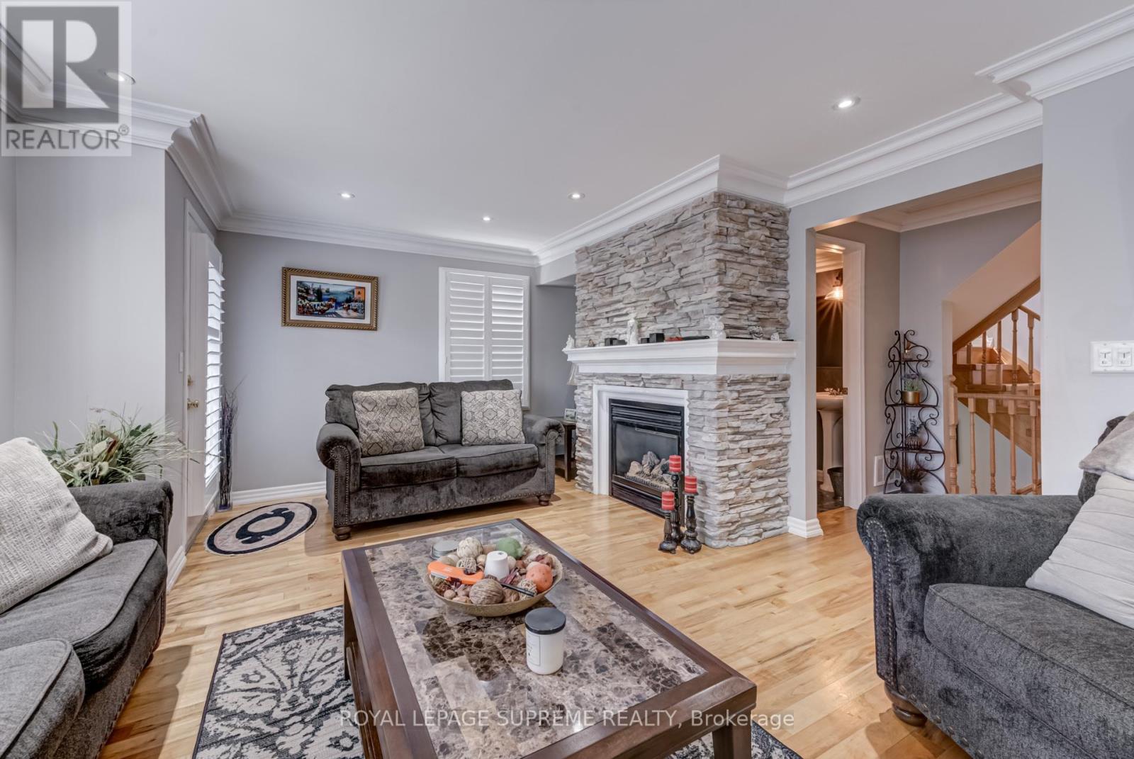 3241 High Springs Crescent, Mississauga, Ontario  L5B 4G6 - Photo 8 - W12449047