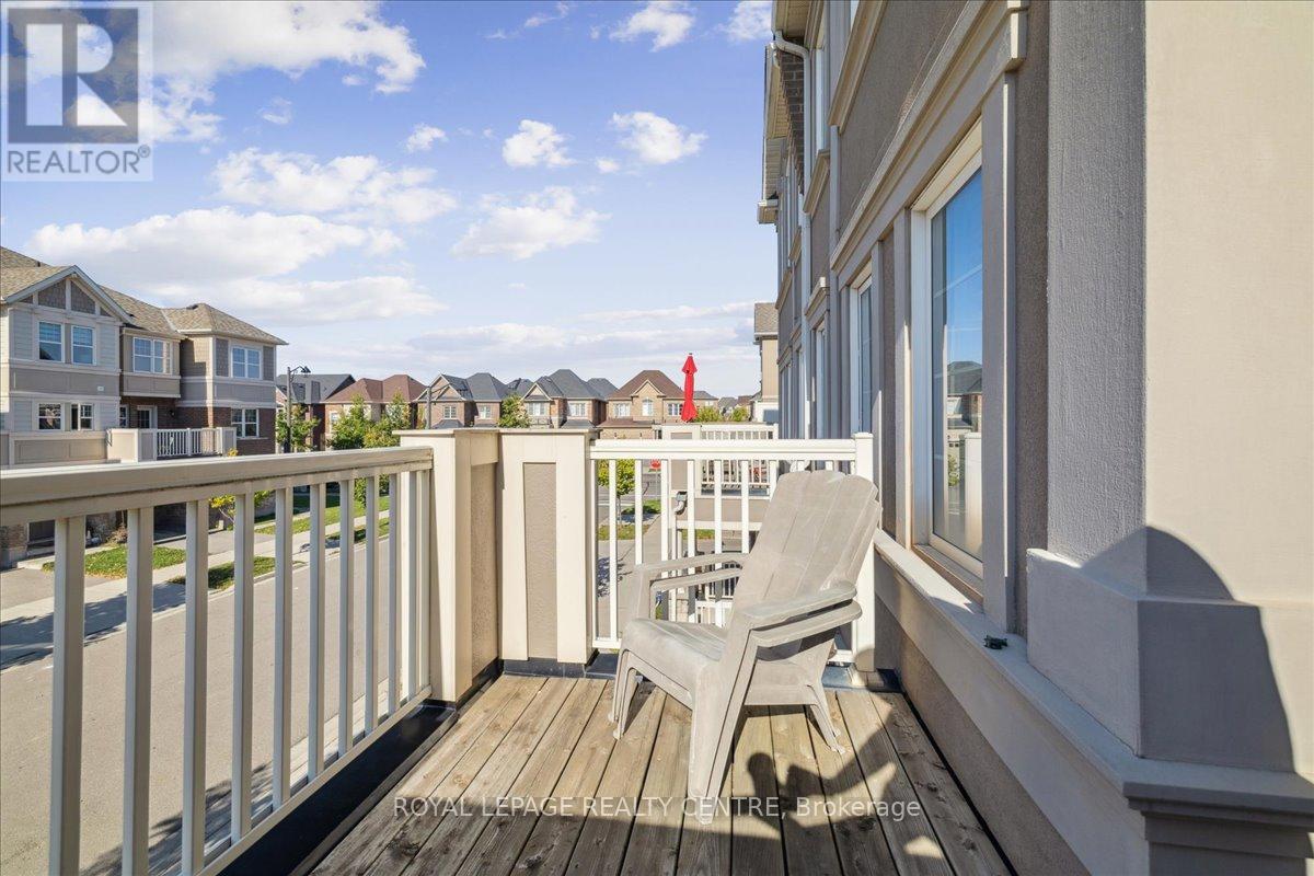 3087 Mistletoe Gardens, Oakville, Ontario  L6M 0Y7 - Photo 28 - W12449061