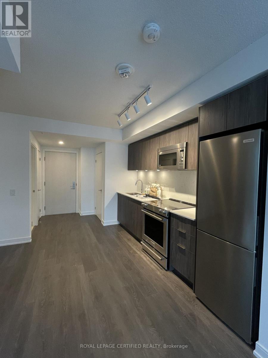 1106 - 30 Samuel Wood Way, Toronto, Ontario  M9B 0C9 - Photo 2 - W12449067