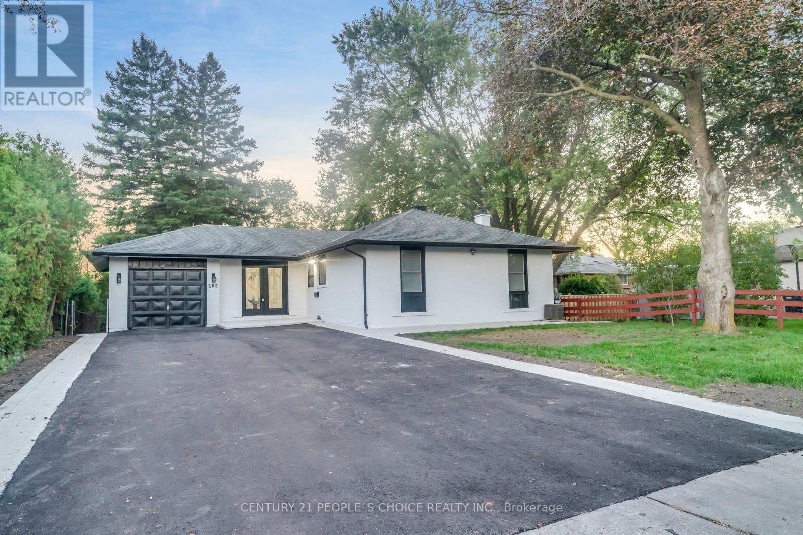 265 AVONDALE BOULEVARD, Brampton, Ontario