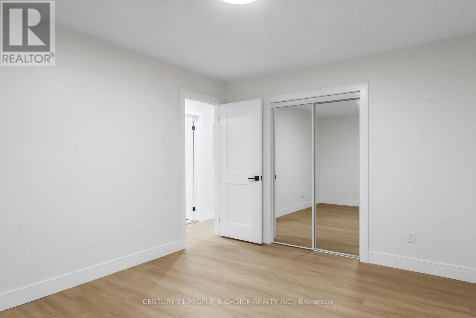 265 Avondale Boulevard, Brampton, Ontario  L6T 1J3 - Photo 17 - W12449090