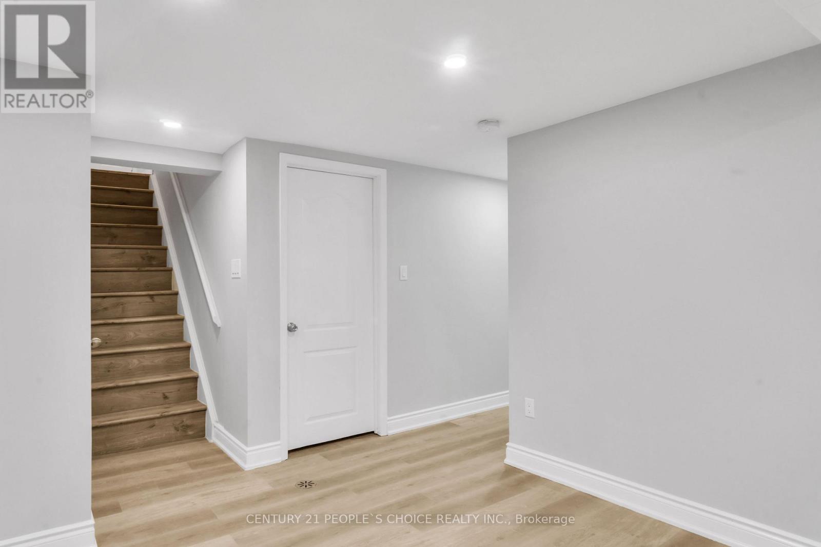 265 Avondale Boulevard, Brampton, Ontario  L6T 1J3 - Photo 19 - W12449090
