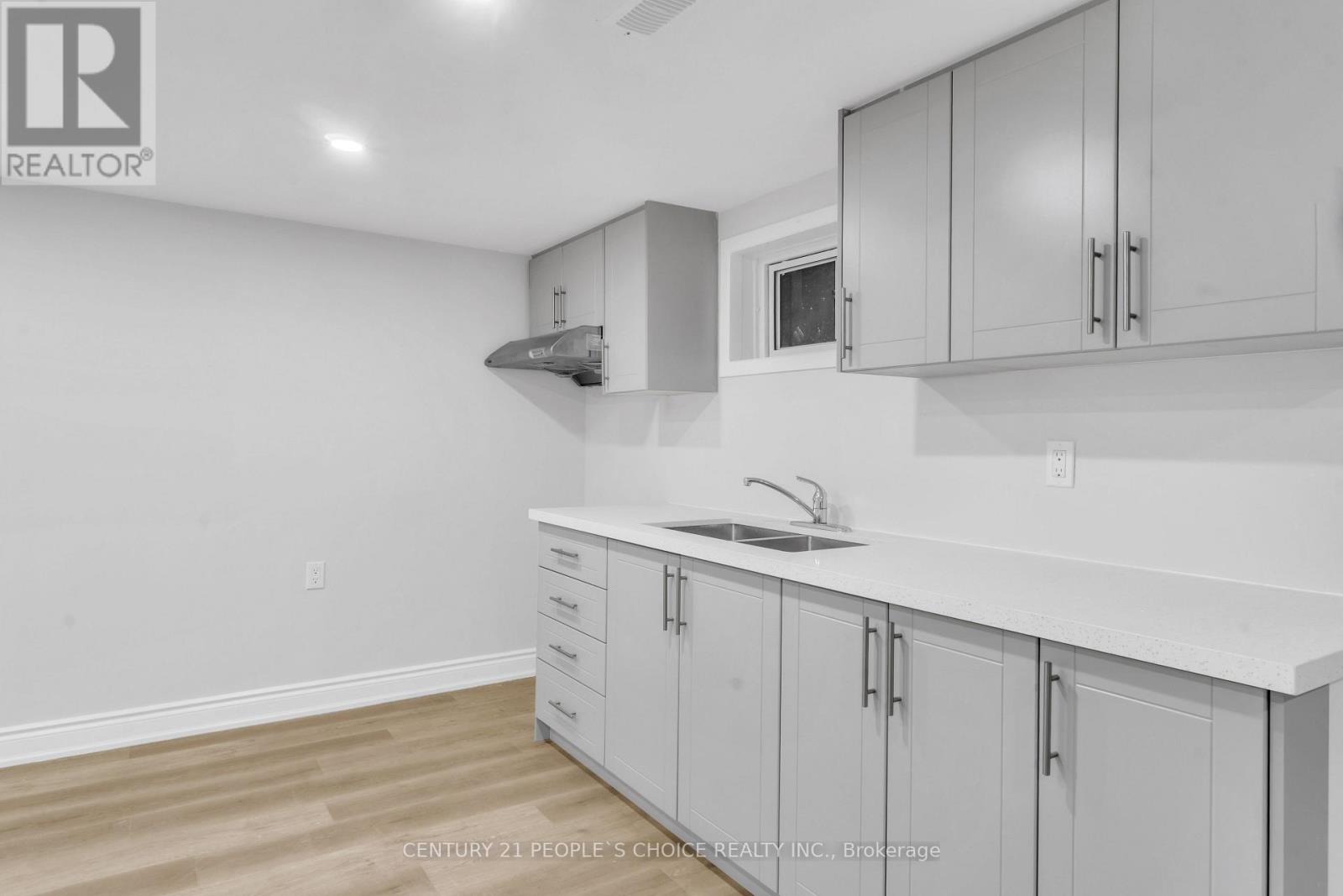 265 Avondale Boulevard, Brampton, Ontario  L6T 1J3 - Photo 21 - W12449090