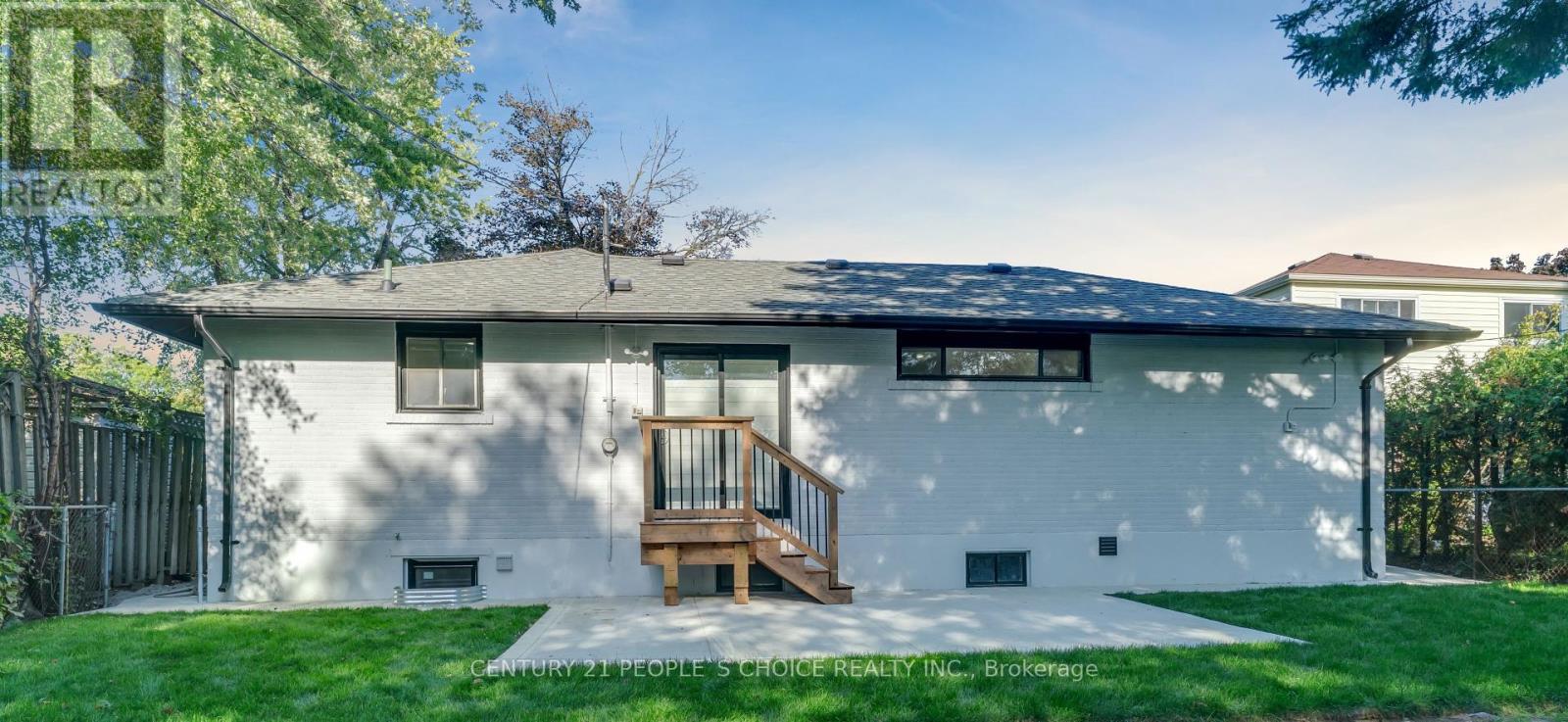 265 Avondale Boulevard, Brampton, Ontario  L6T 1J3 - Photo 26 - W12449090
