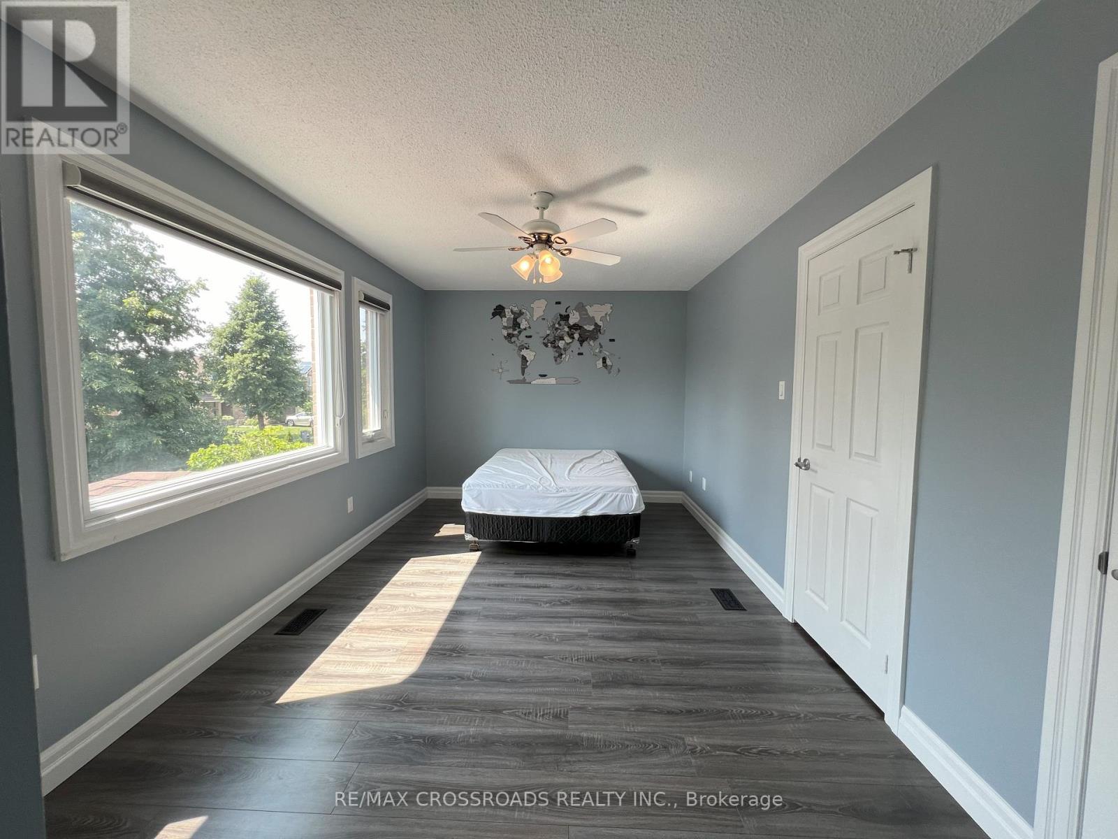51 Hood Crescent, Brampton, Ontario  L6Y 4S7 - Photo 10 - W12449096