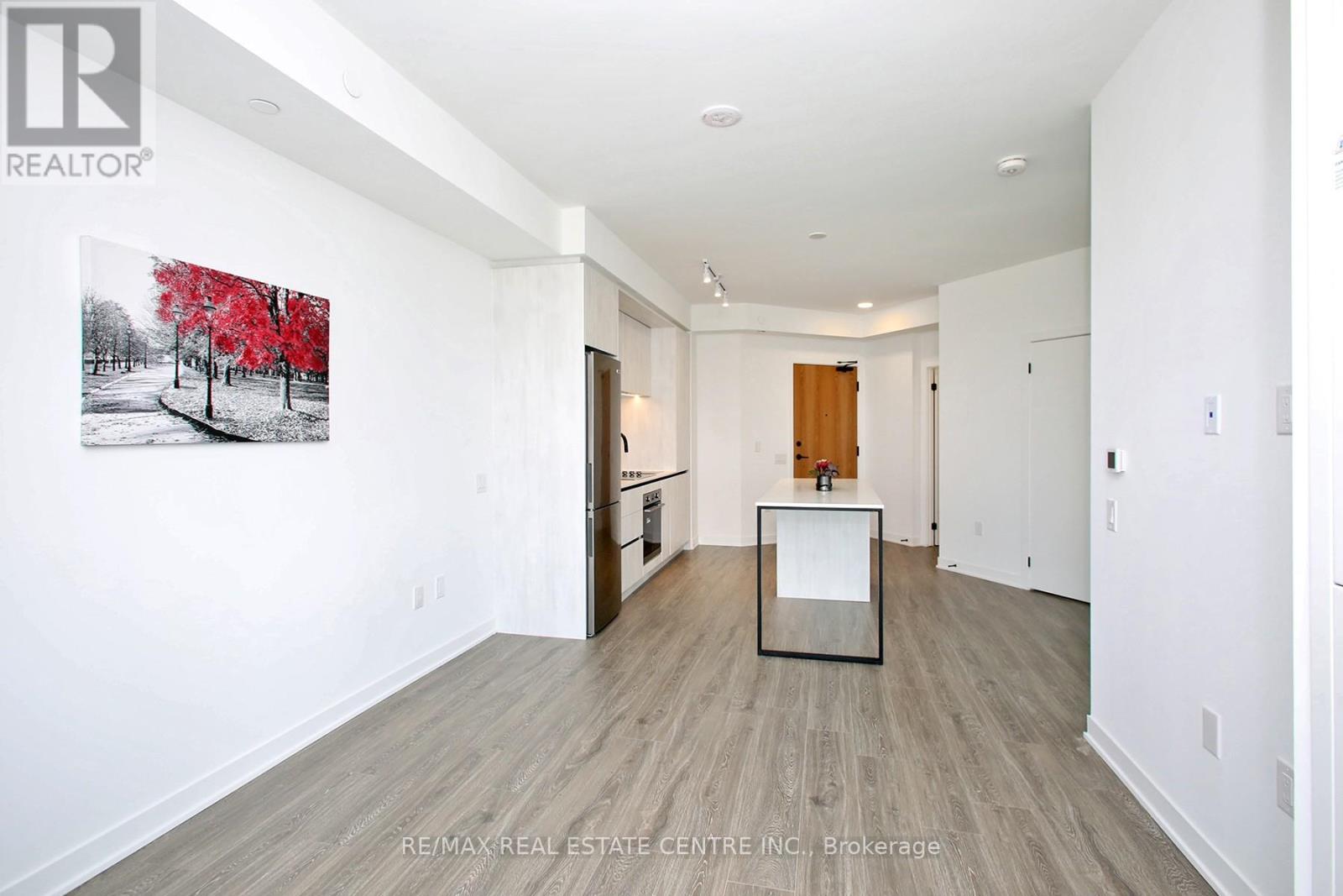 1506 - 2495 Eglinton Avenue W, Mississauga, Ontario  L5M 2V8 - Photo 11 - W12449102