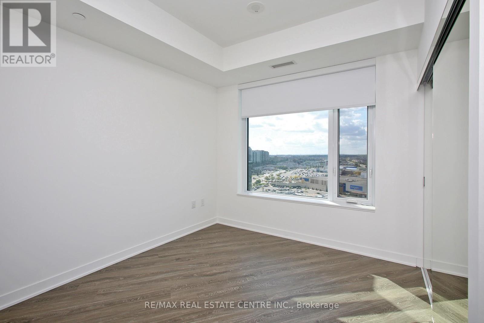 1506 - 2495 Eglinton Avenue W, Mississauga, Ontario  L5M 2V8 - Photo 12 - W12449102
