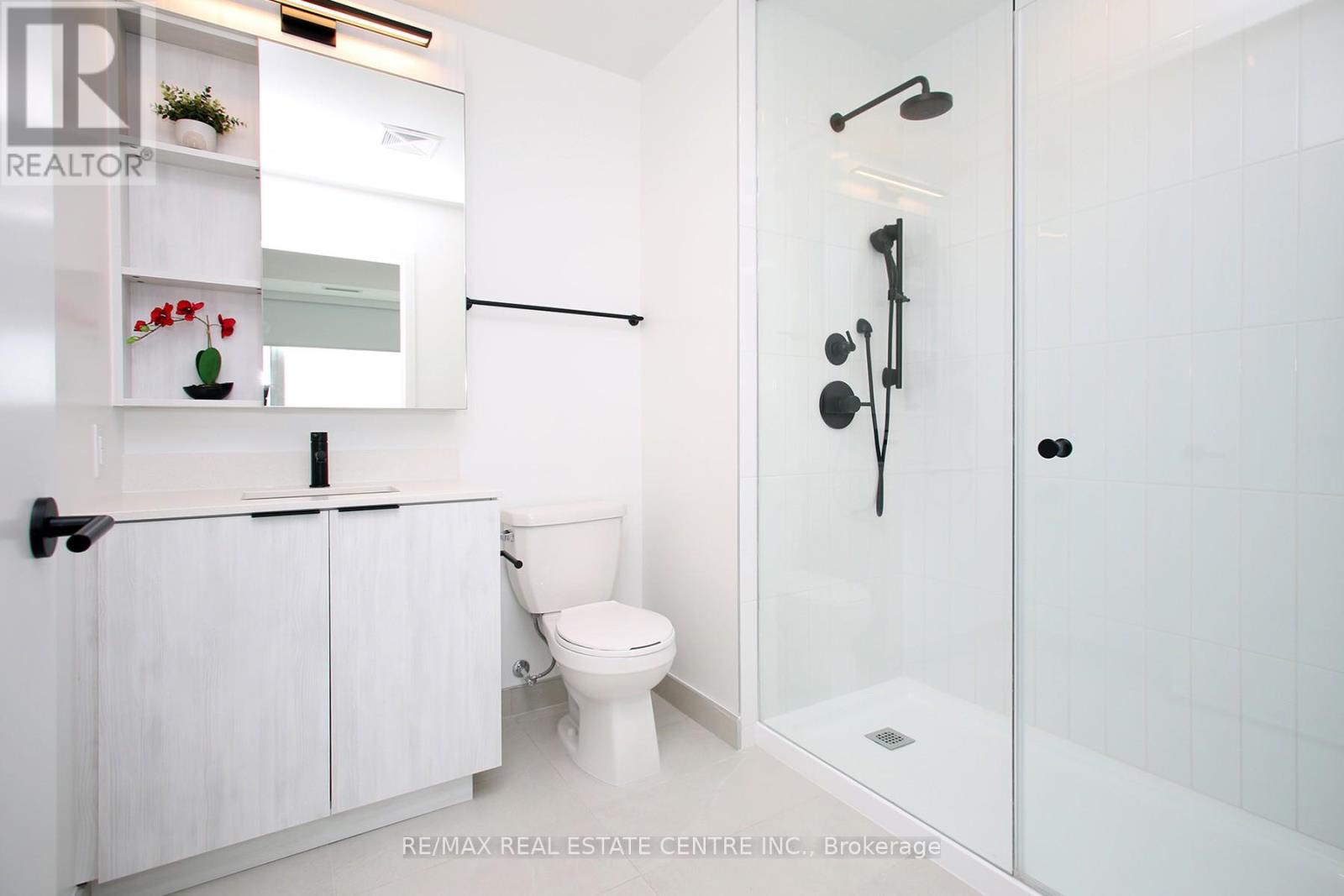 1506 - 2495 Eglinton Avenue W, Mississauga, Ontario  L5M 2V8 - Photo 14 - W12449102