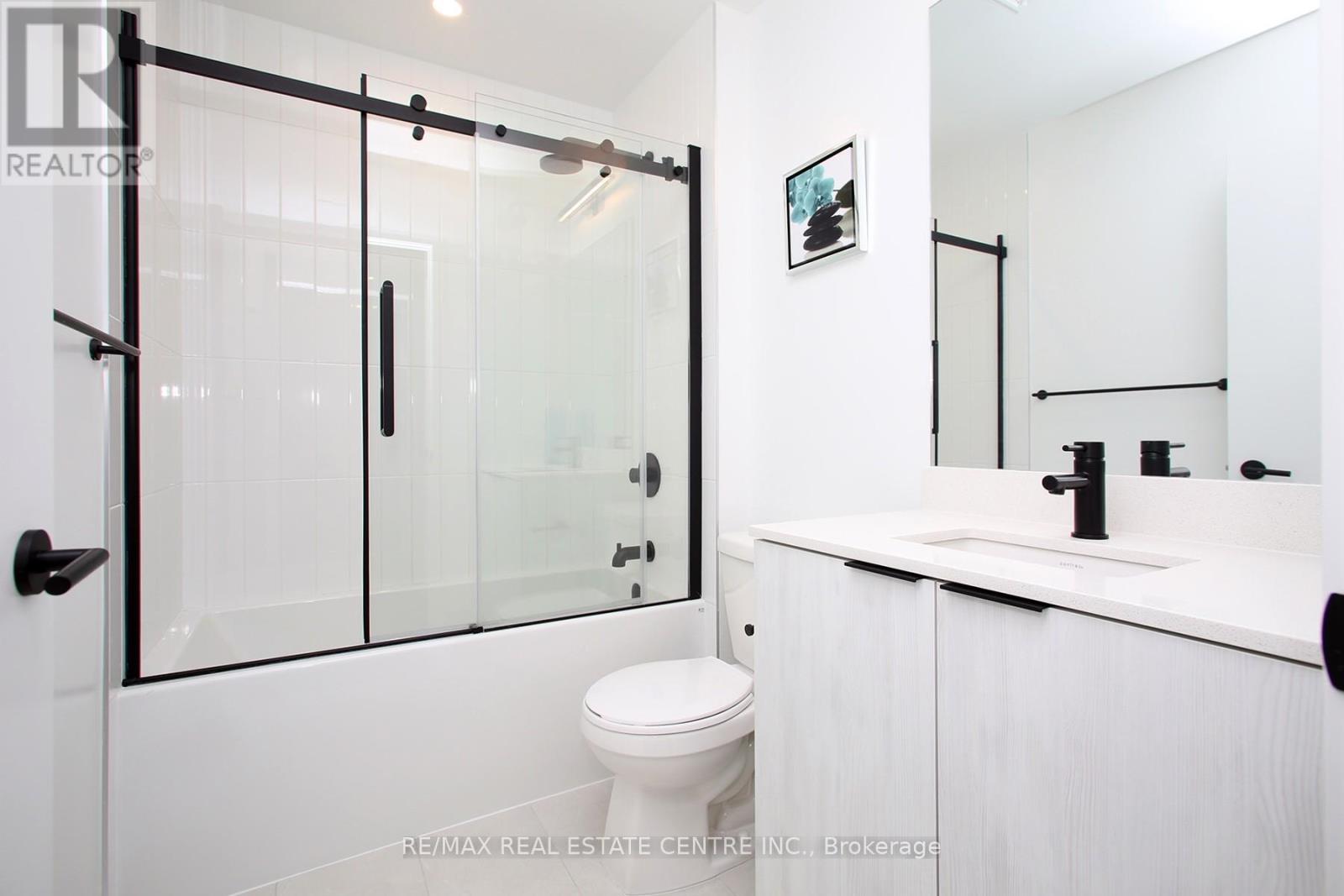 1506 - 2495 Eglinton Avenue W, Mississauga, Ontario  L5M 2V8 - Photo 16 - W12449102