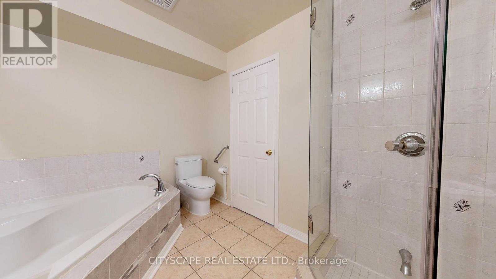 50 - 3061 Finch Avenue W, Toronto, Ontario  M9M 0A7 - Photo 29 - W12449114