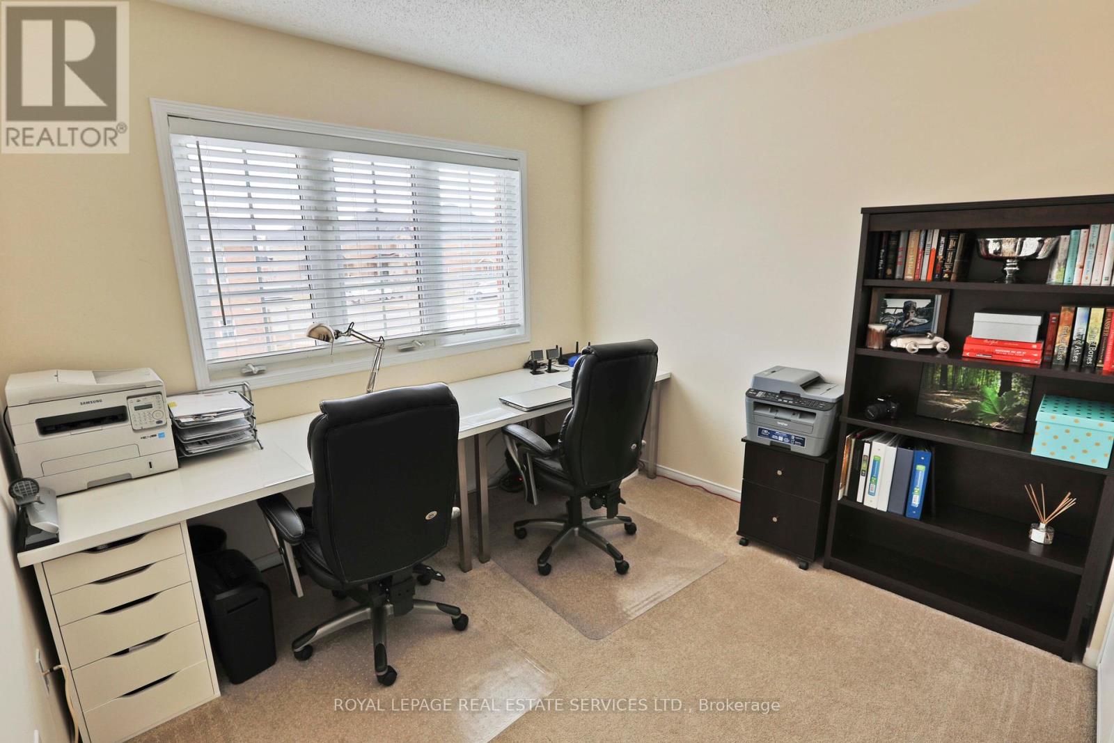 4 - 745 Farmstead Drive, Milton, Ontario  L9T 8B1 - Photo 7 - W12449135
