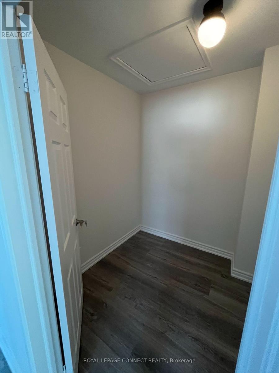 54 Foxrun Avenue, Toronto, Ontario  M3L 1L8 - Photo 16 - W12449143