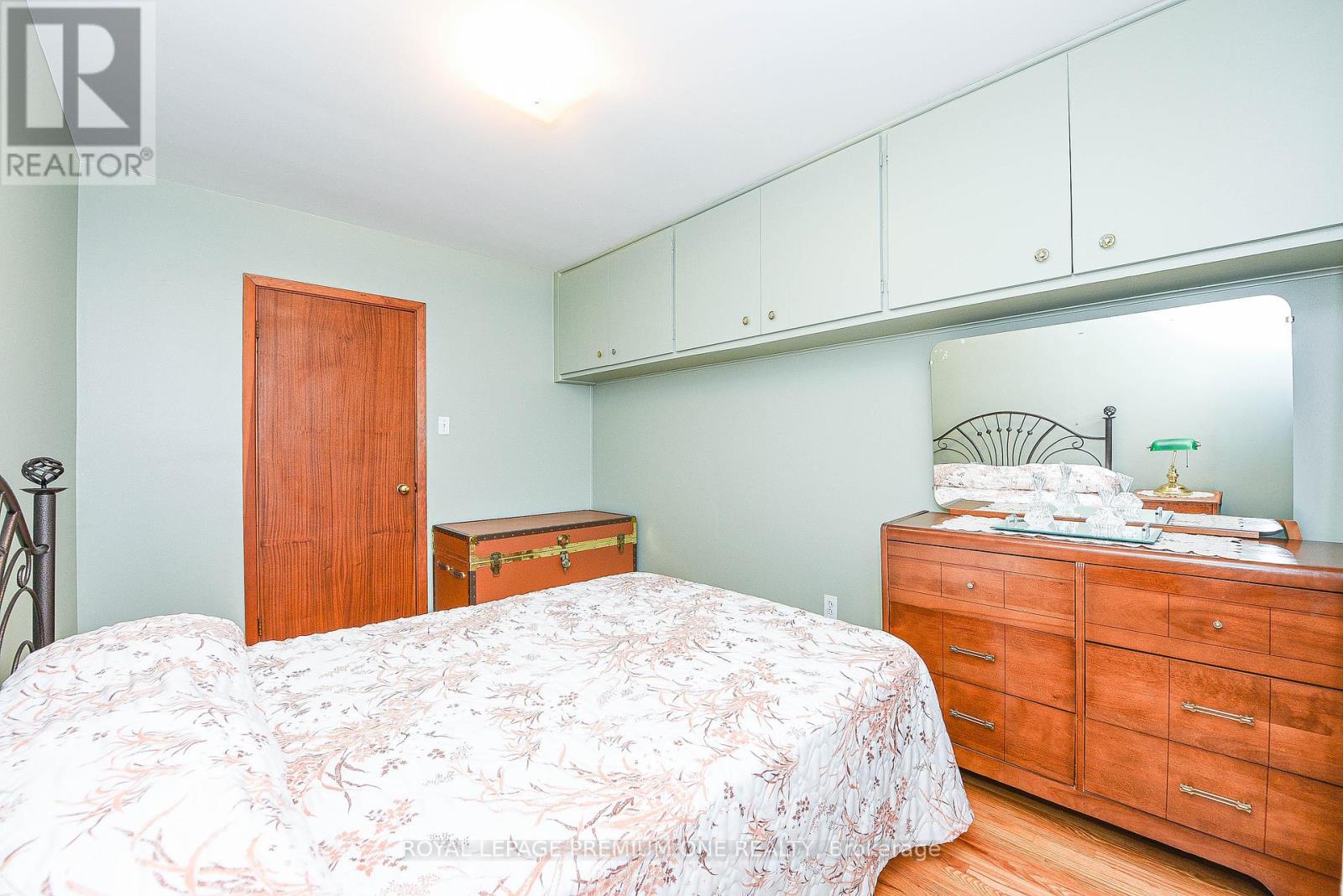 63 Haverson Boulevard, Toronto, Ontario  M6M 3J8 - Photo 41 - W12449144