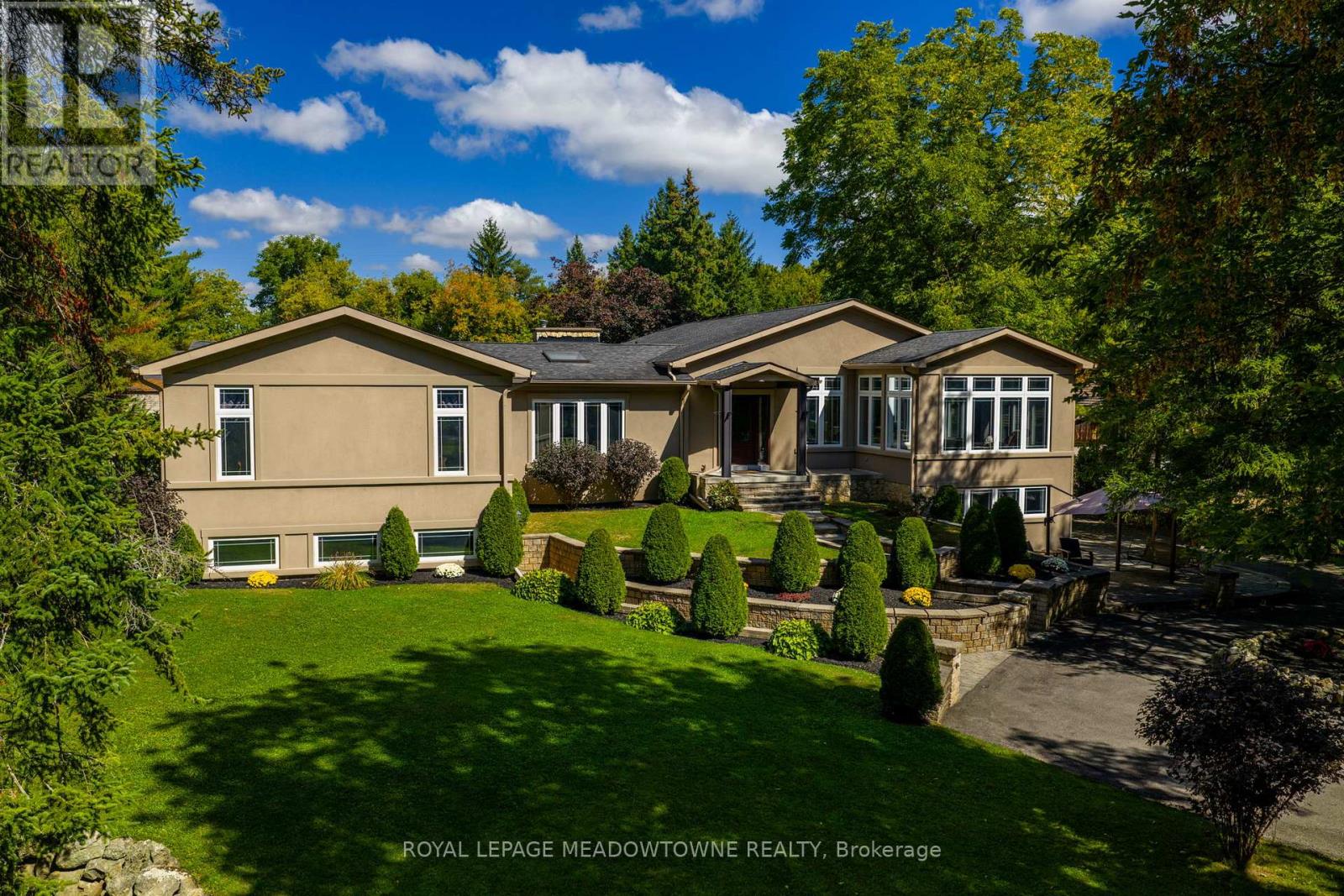 13219 Fourth Line, Halton Hills, Ontario  L7J 2M1 - Photo 1 - W12449163