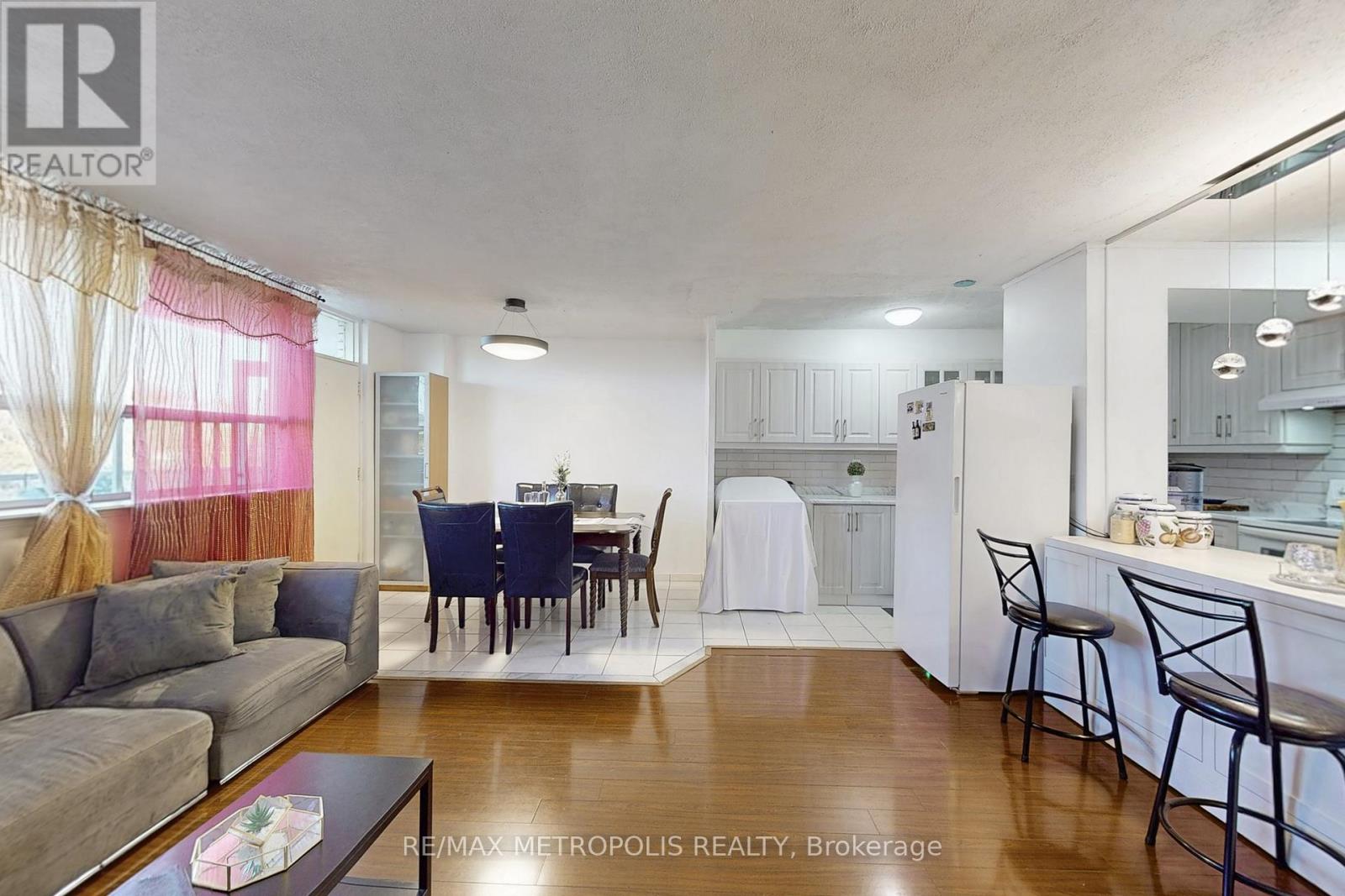 809 - 80 Grandravine Drive, Toronto, Ontario  M3J 1B2 - Photo 13 - W12449165
