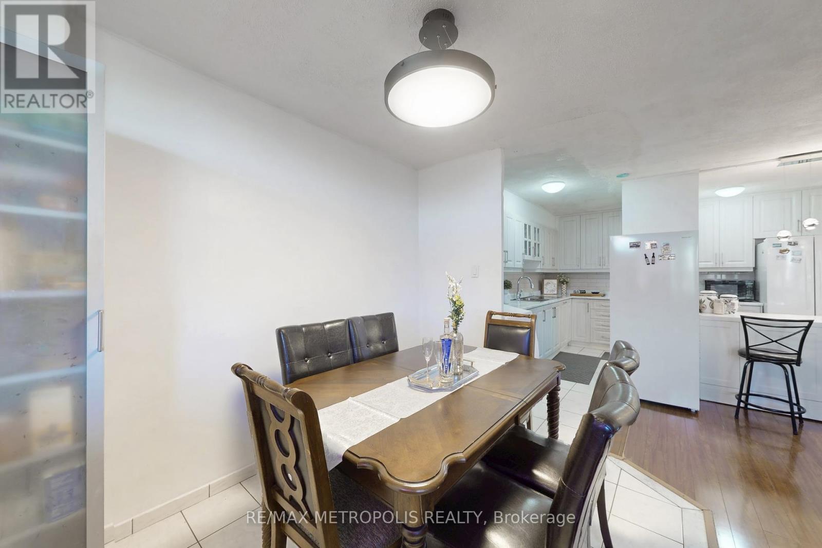809 - 80 Grandravine Drive, Toronto, Ontario  M3J 1B2 - Photo 17 - W12449165