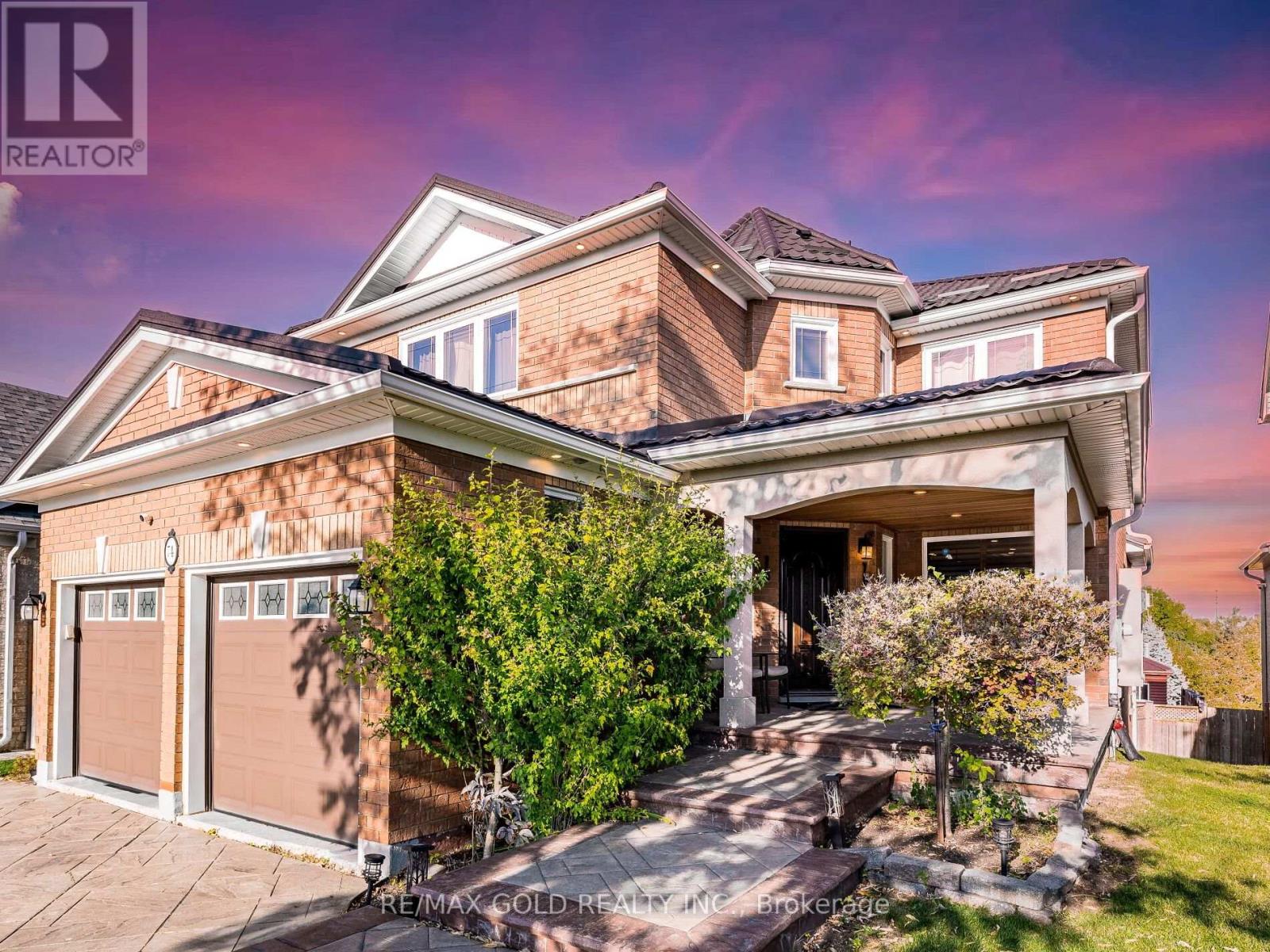 74 Porchlight Road, Brampton, Ontario  L6X 4S1 - Photo 4 - W12449169
