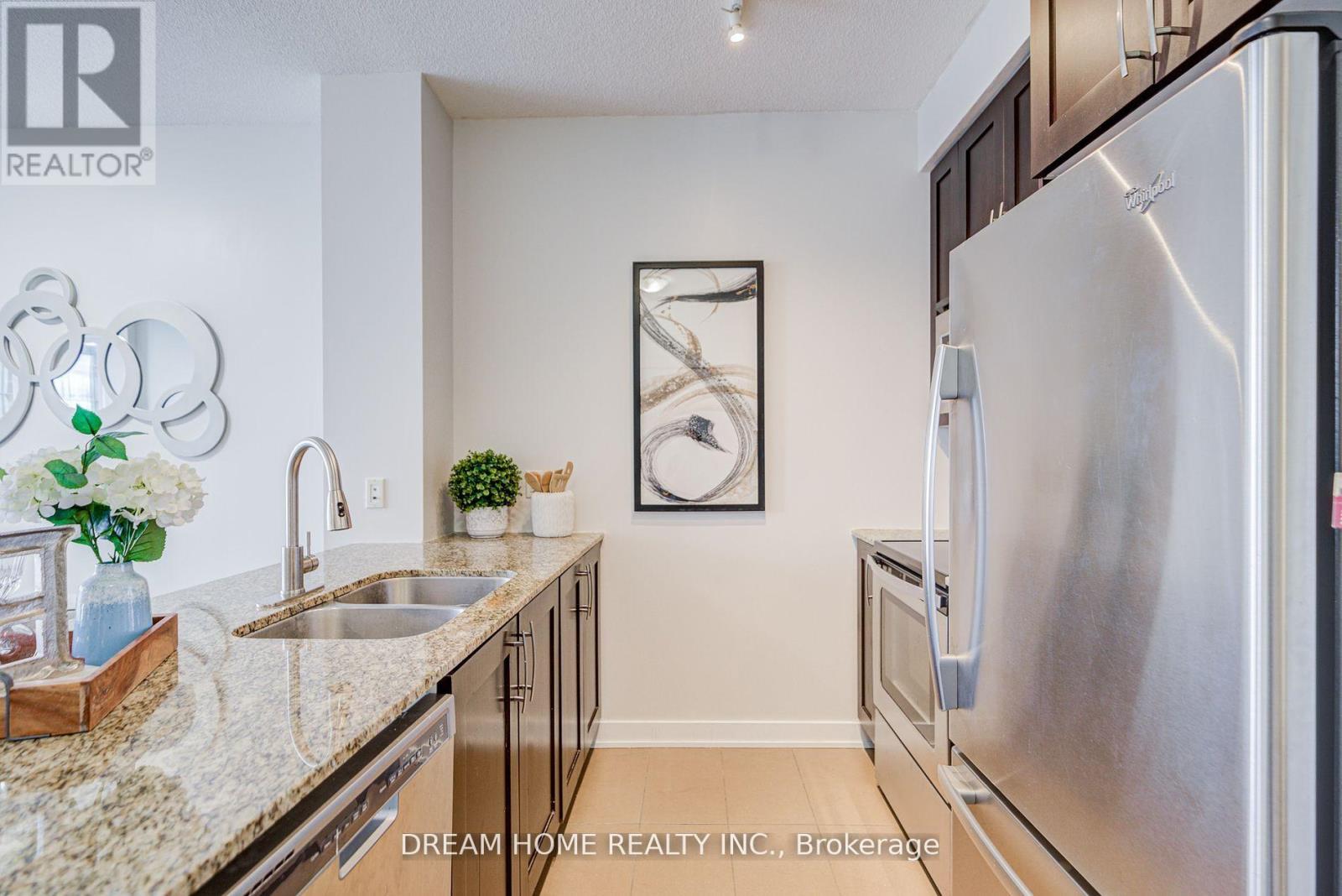 2408 - 4070 Confederation Parkway, Mississauga, Ontario  L5B 0E9 - Photo 16 - W12449214
