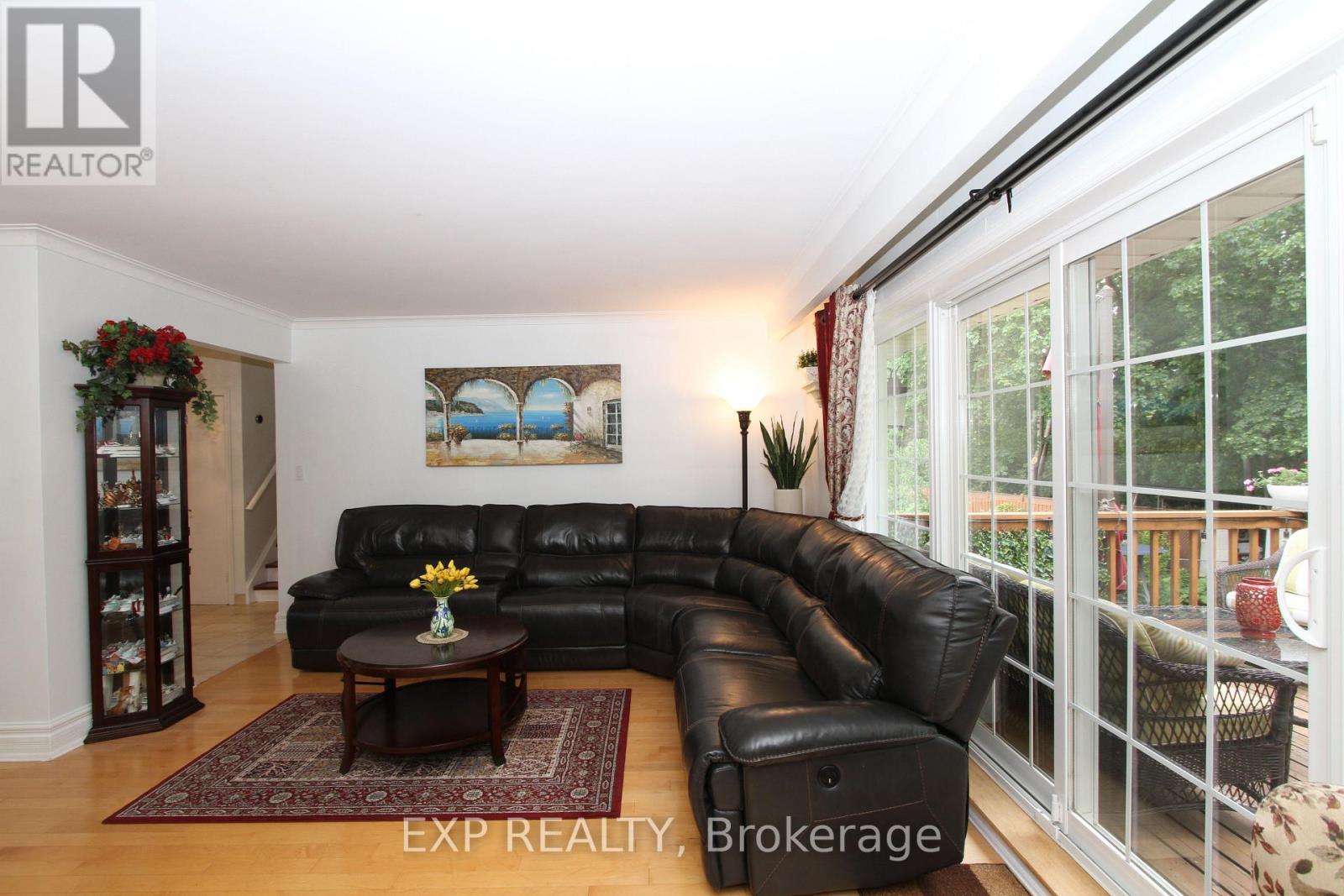 77 Letchworth Crescent, Toronto, Ontario  M3M 1Z1 - Photo 11 - W12449231