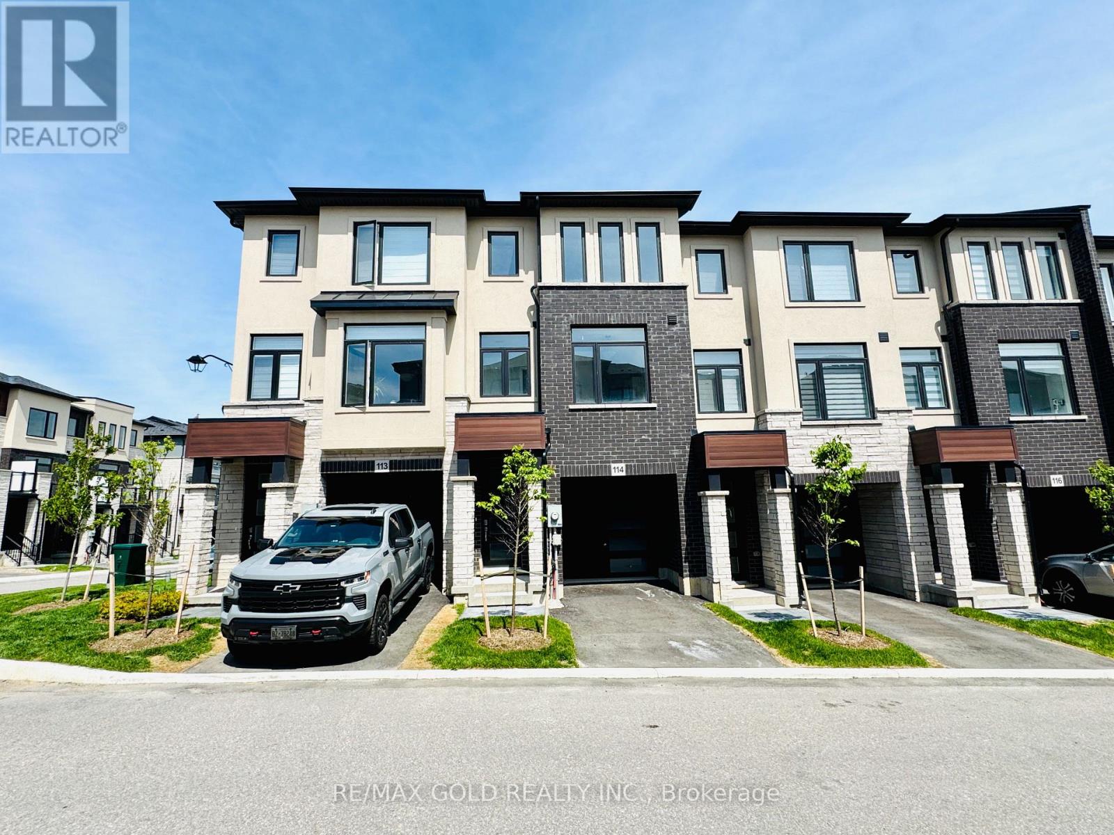 114 - 155 EQUESTRIAN WAY, Cambridge, Ontario