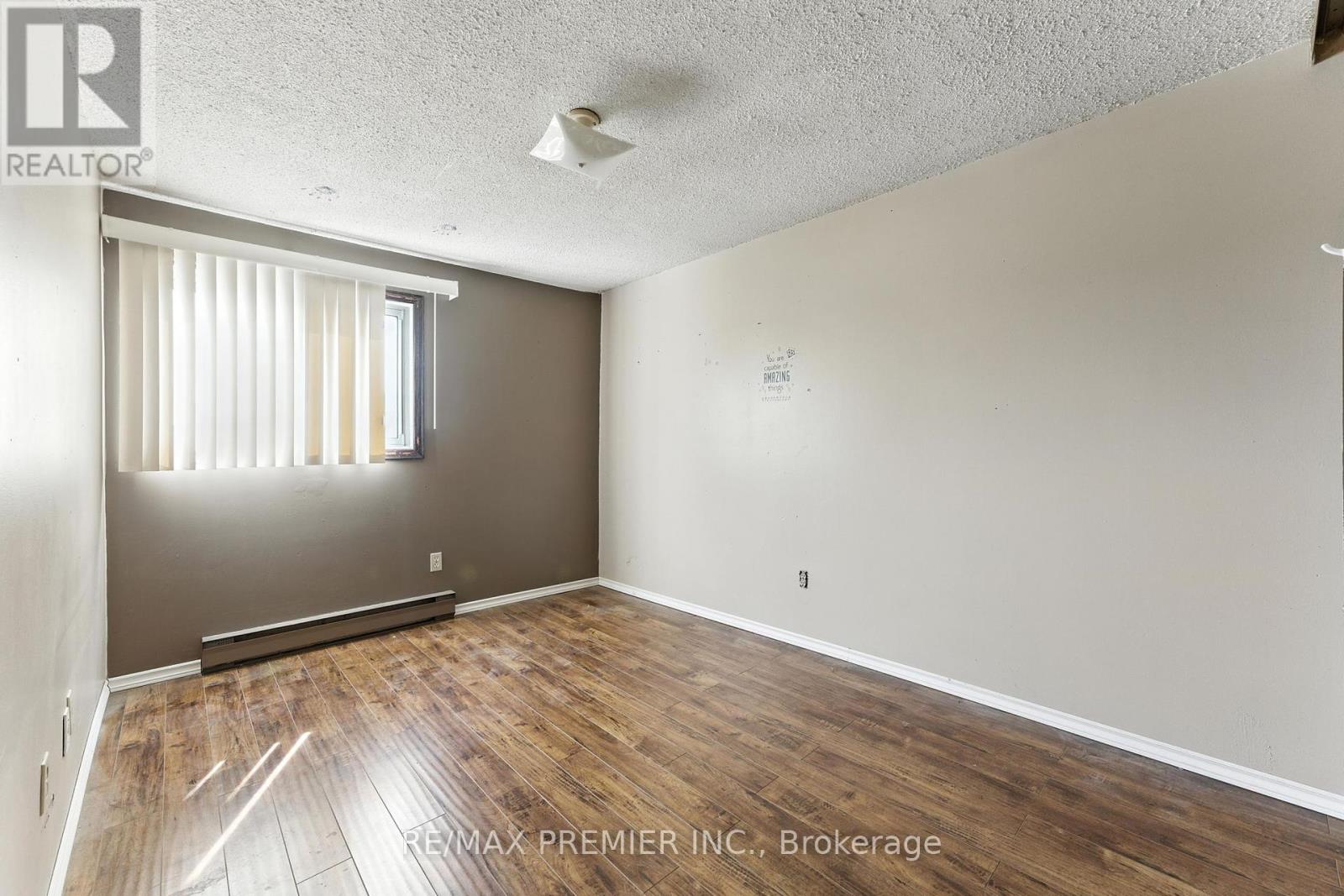 164e Henry Street, Brantford, Ontario  N3S 5C7 - Photo 14 - X12298262