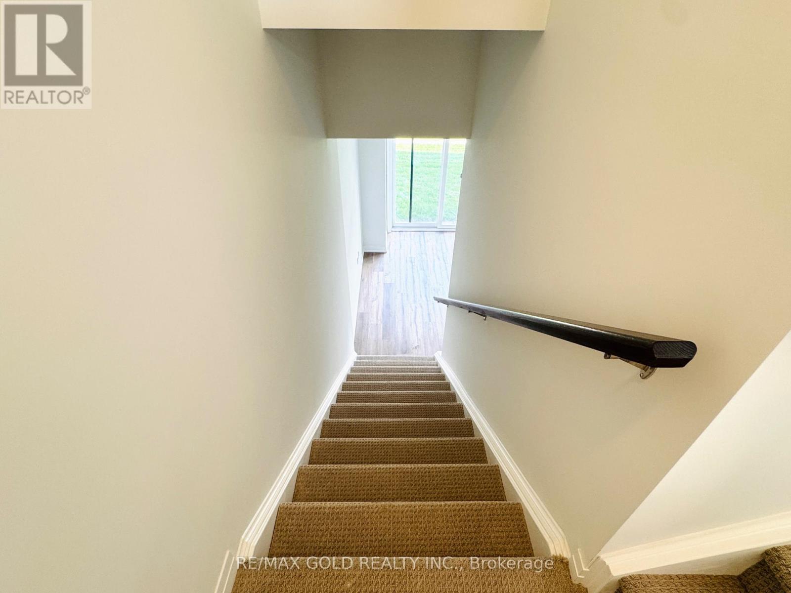 114 - 155 Equestrian Way, Cambridge, Ontario  N3E 0E8 - Photo 11 - X12214486